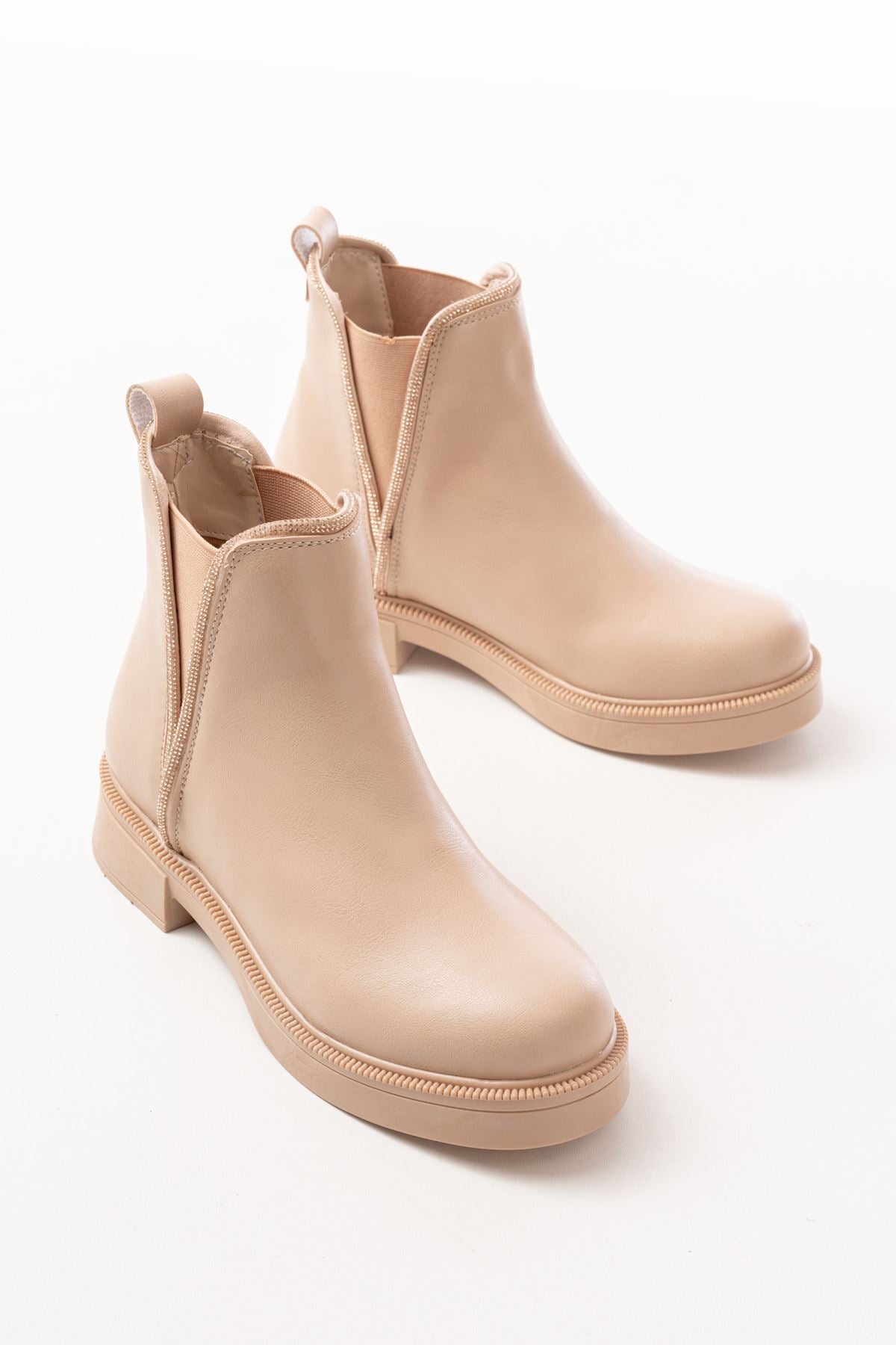 Thenar Nut Taş Aksesuarlı Lastikli Kadın Bot