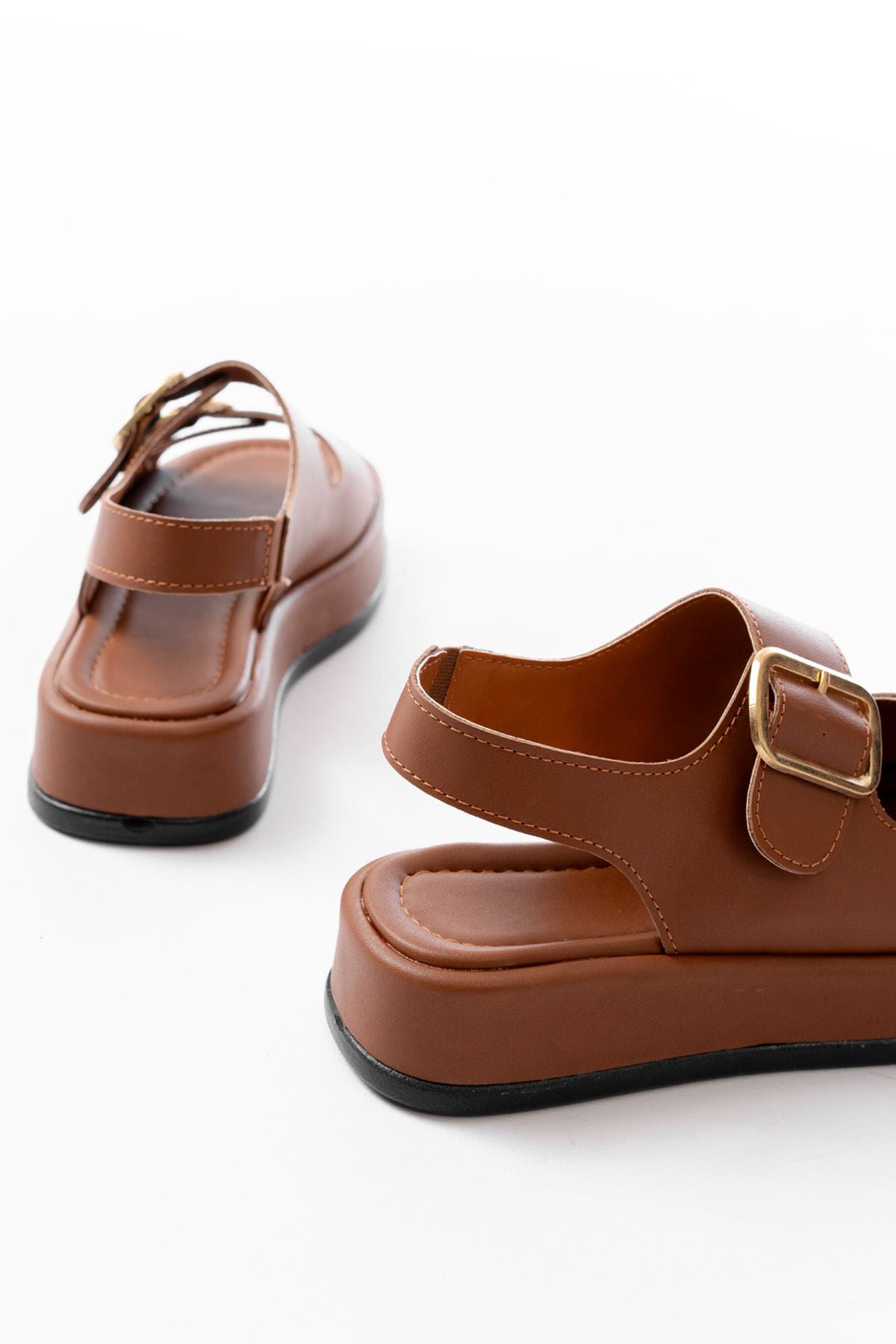 Balenus Taba Lastik Baretli Kadın Sandalet