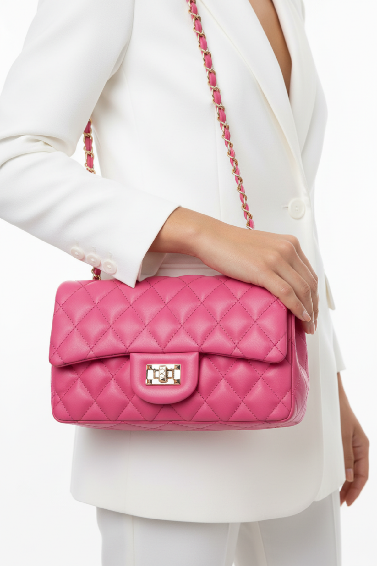 Yates Kadın Zincir Askılı Kapitone Çapraz Çanta