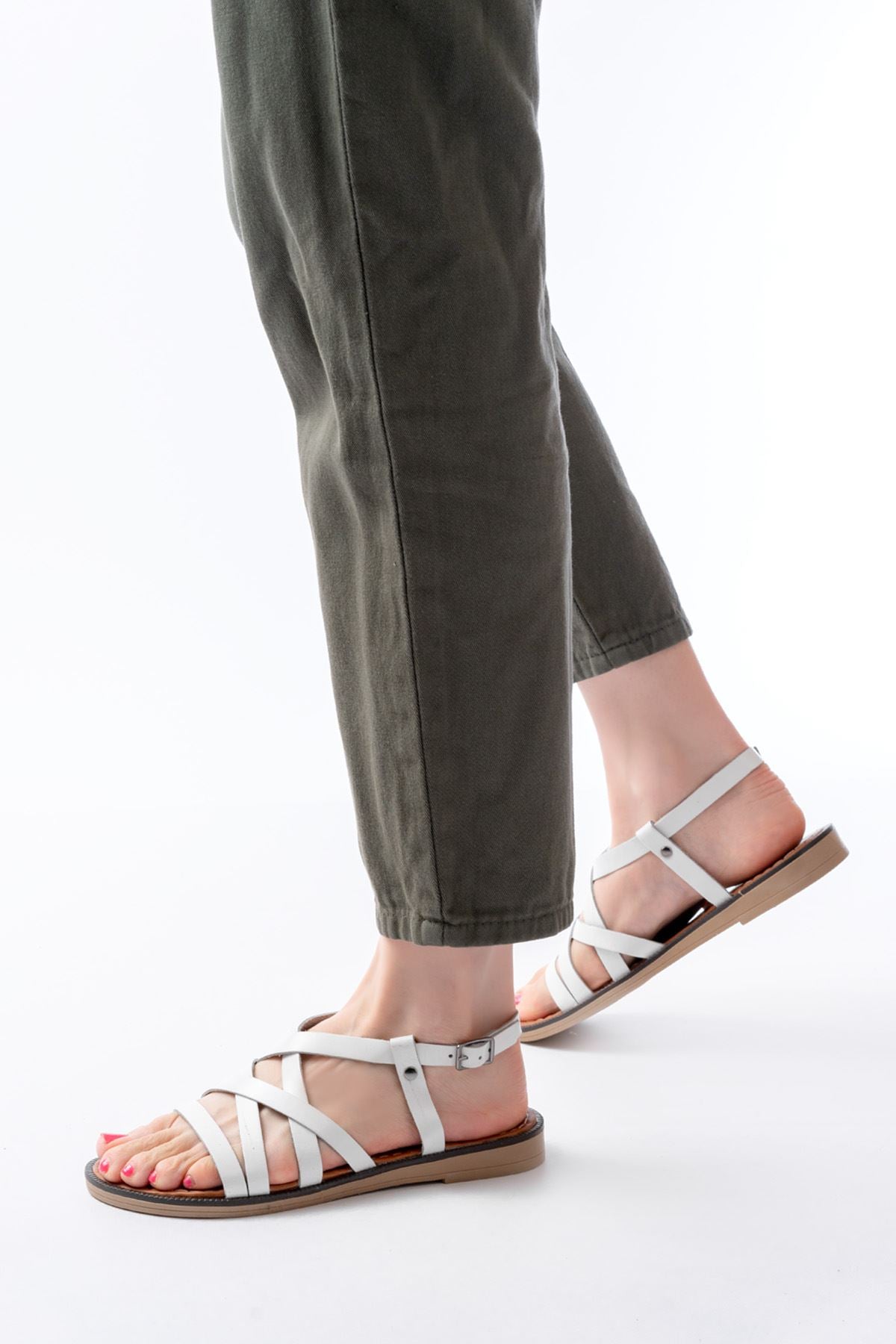 Cernia Beyaz Hakiki Deri Kadın Sandalet