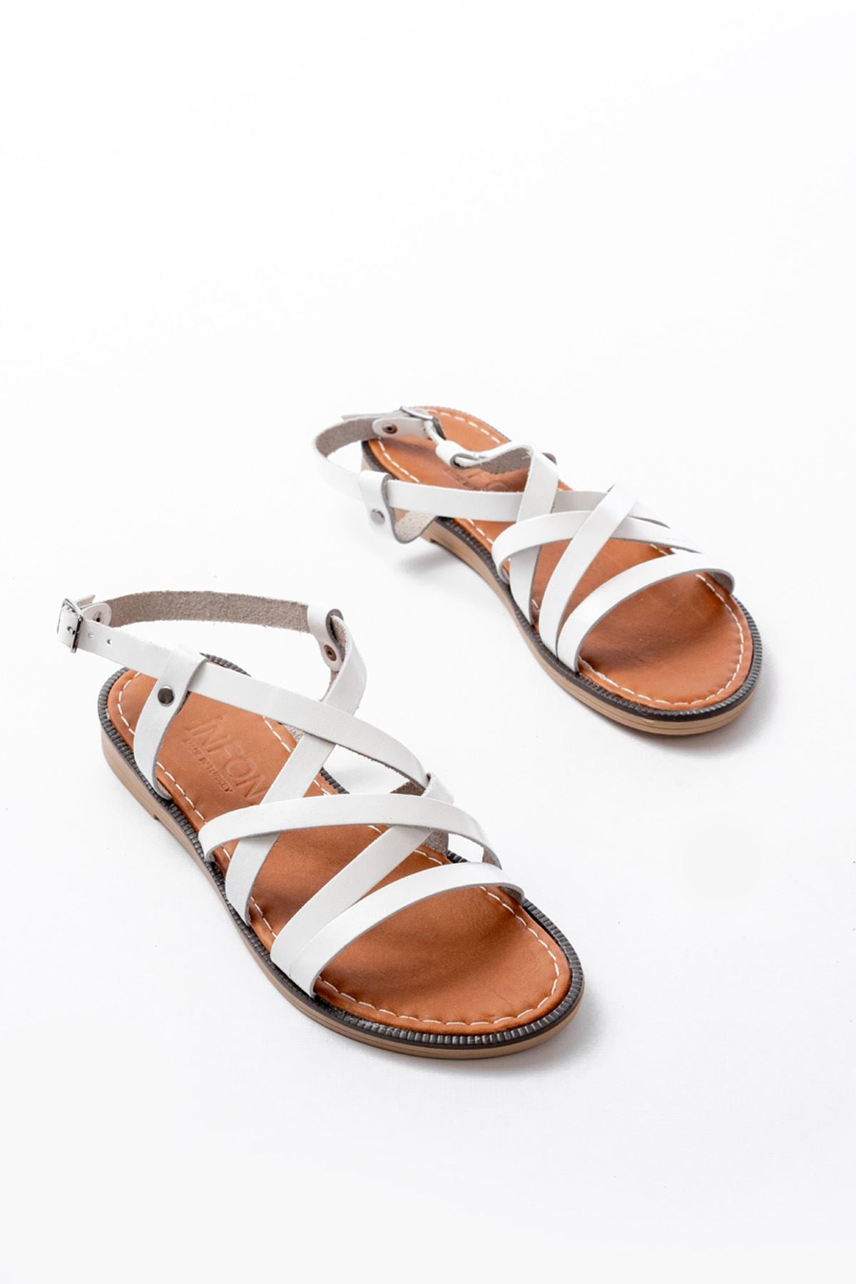 Cernia Beyaz Hakiki Deri Kadın Sandalet