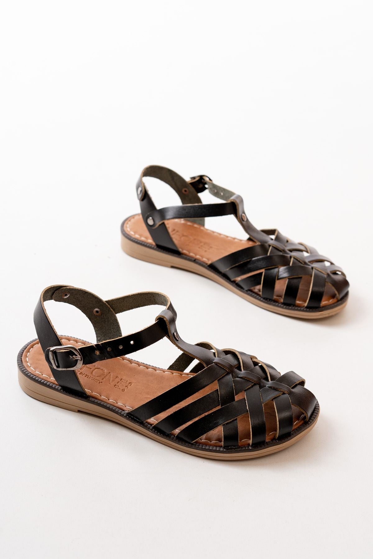 Matha Siyah Hakiki Deri Kadın Sandalet