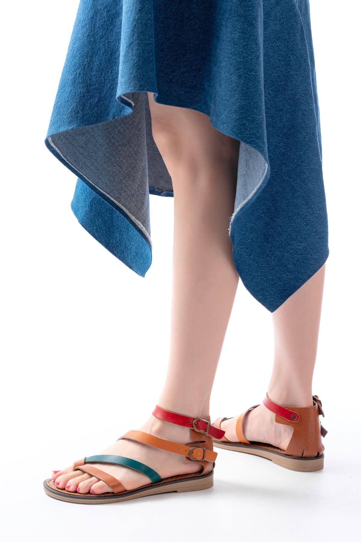 Leherty Taba Multi Bilekten Bağlamalı Parmak Arası Kadın Sandalet