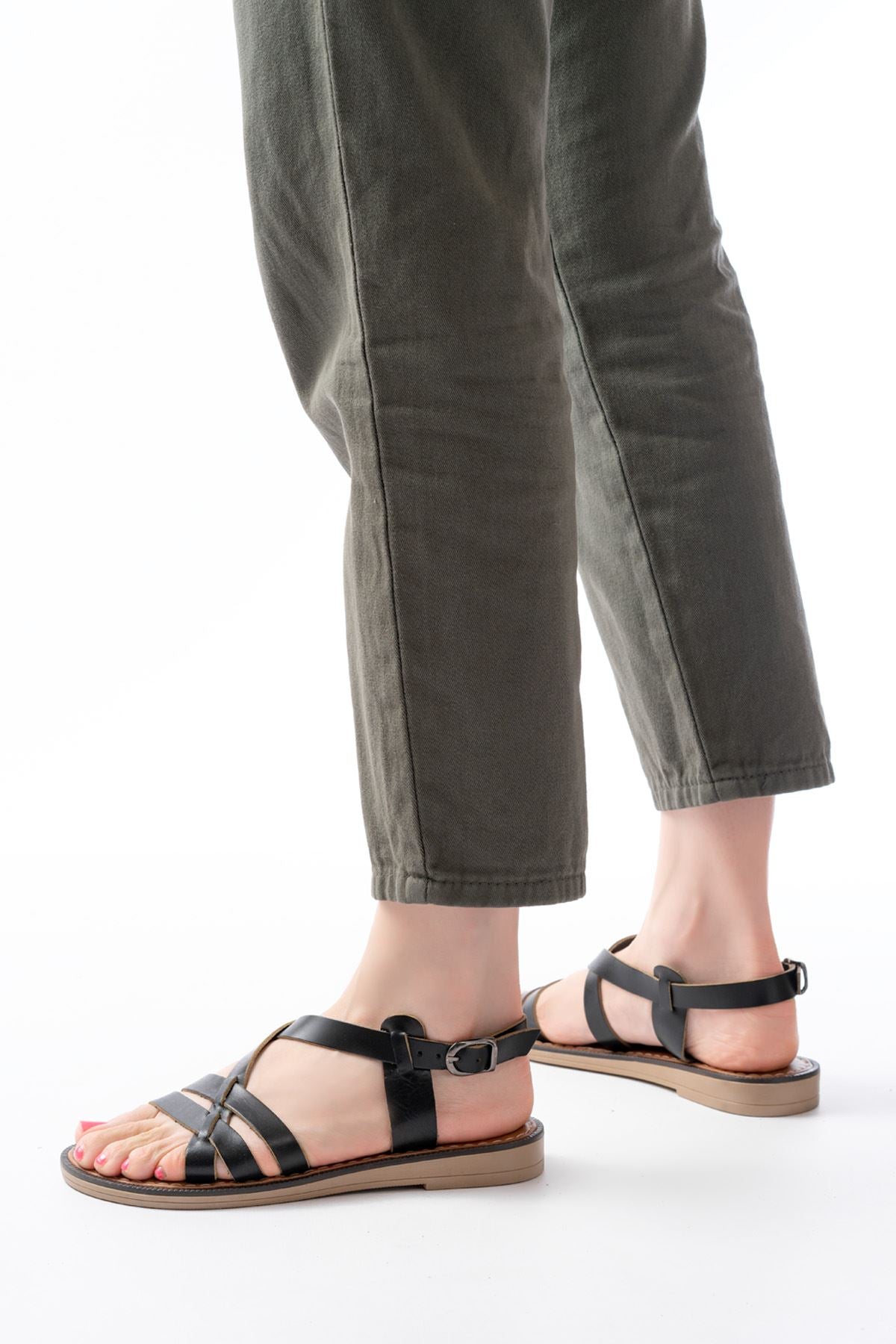 Gelbras Siyah Hakiki Deri Kadın Sandalet