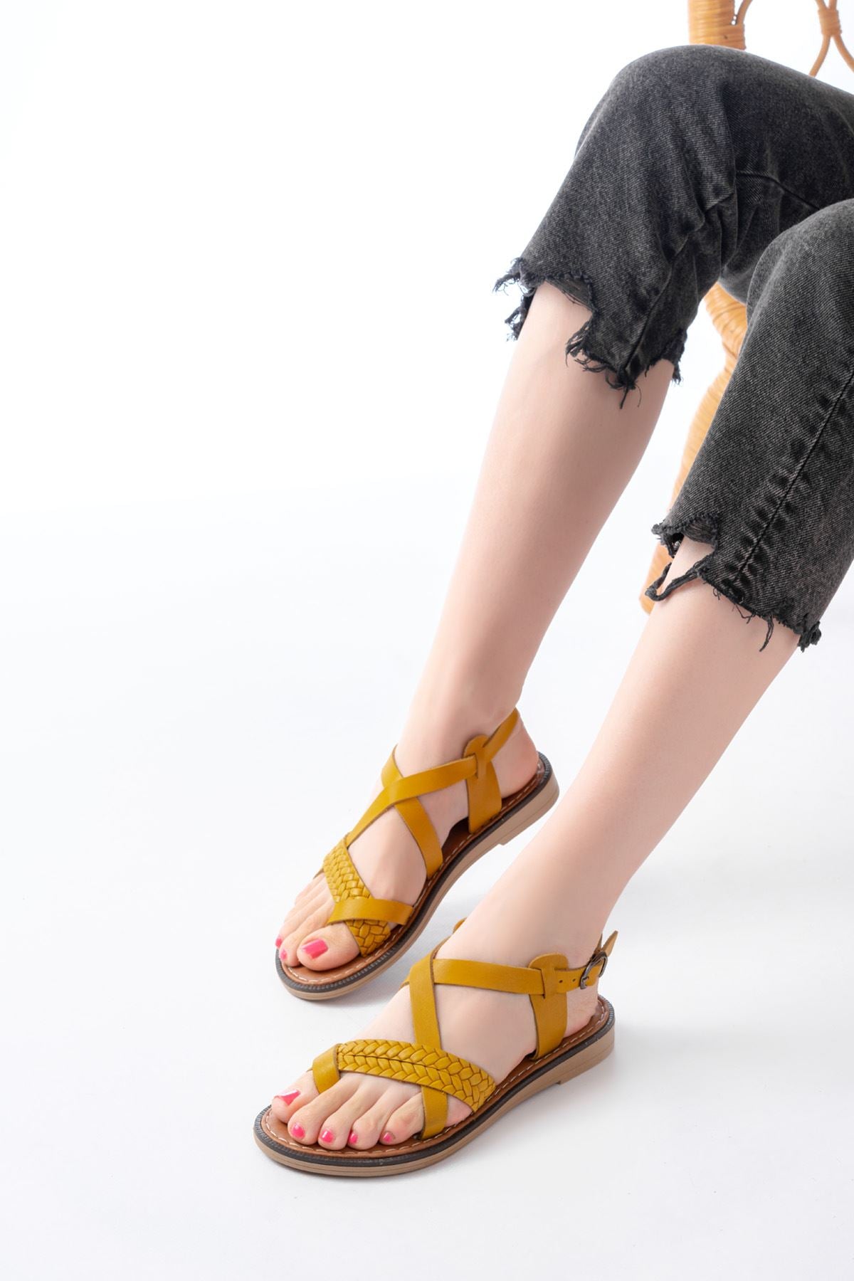 Jarman Hardal Hakiki Deri Kadın Sandalet