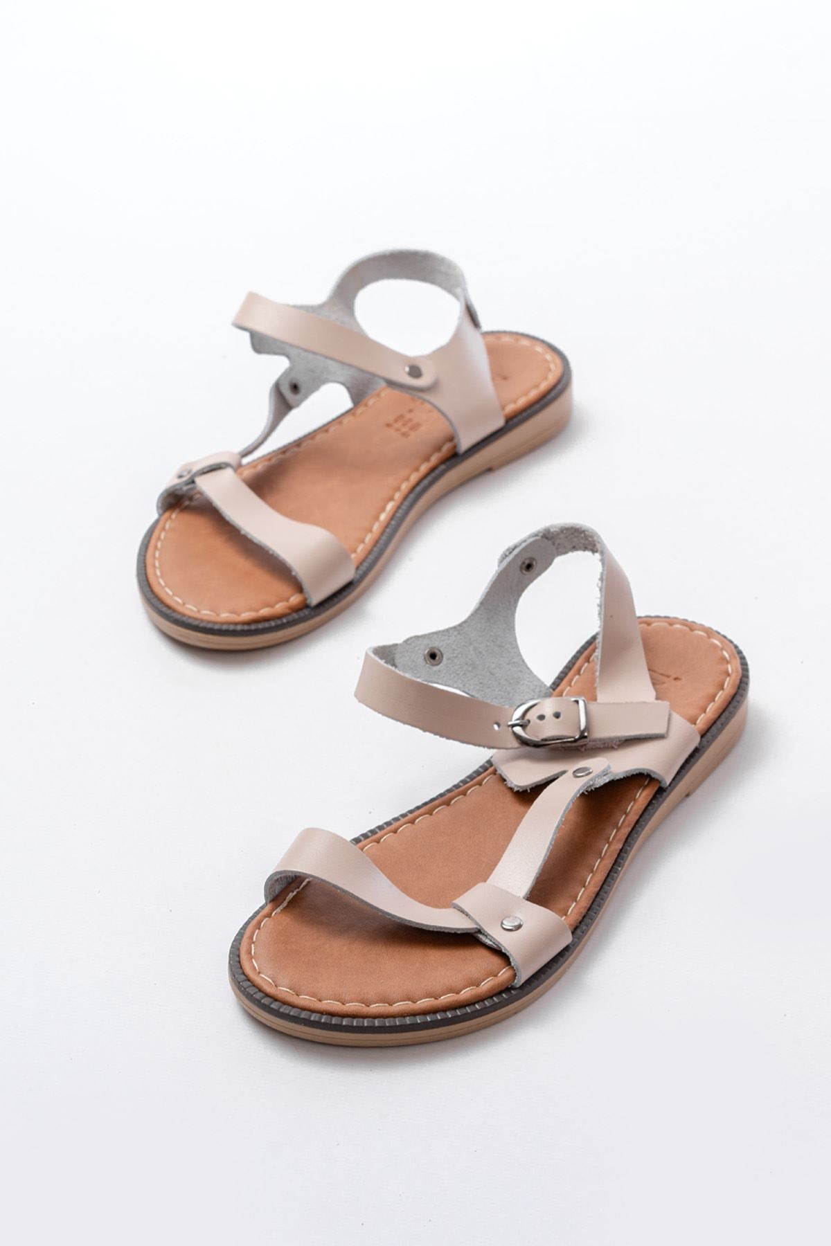 Soyvert Bej Hakiki Deri Tokalı Kadın Sandalet