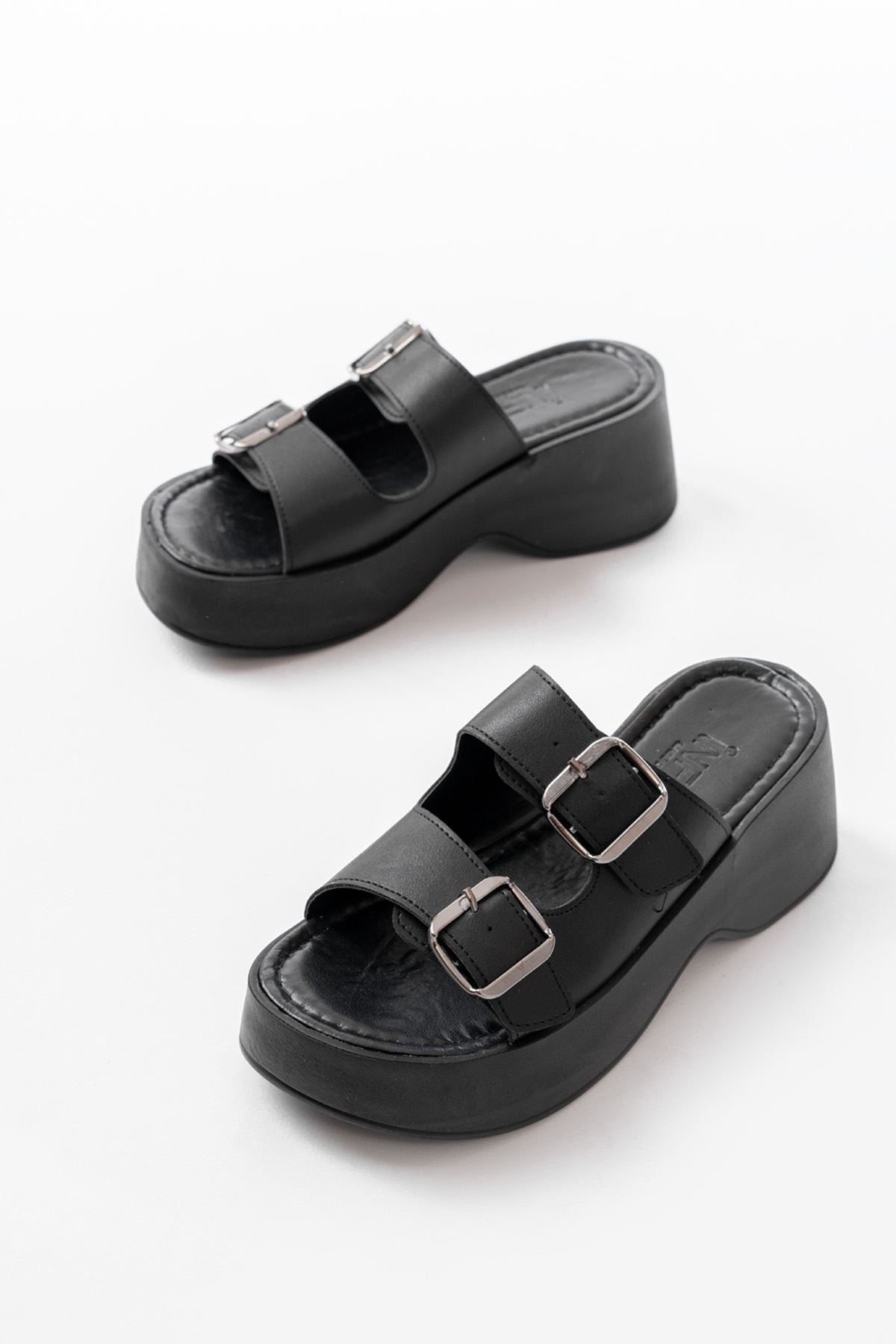 Nakvem Kadın Siyah Dolgu Topuk Terlik