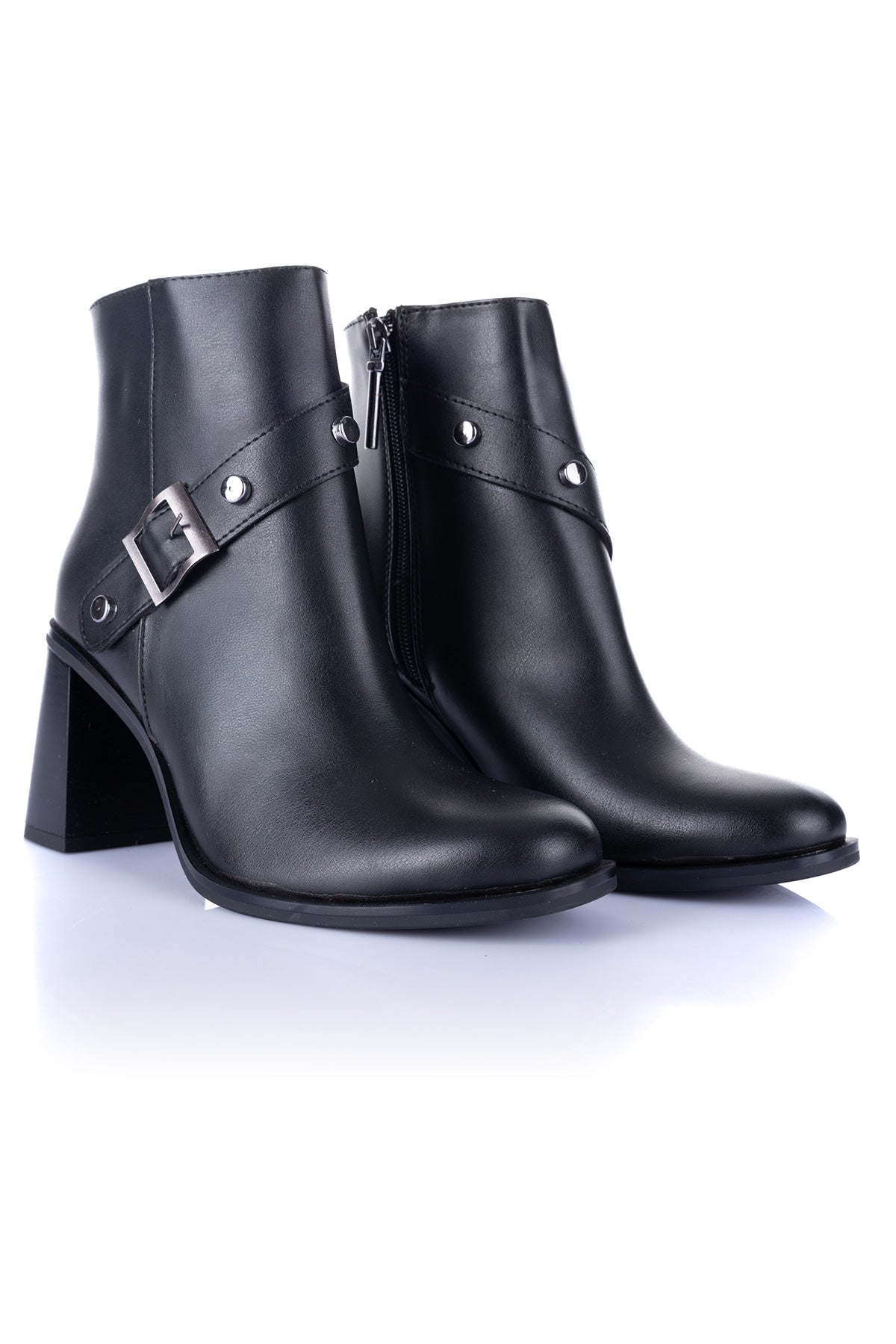 Potter Kadın Tokalı Kalın Topuklu Siyah Bot