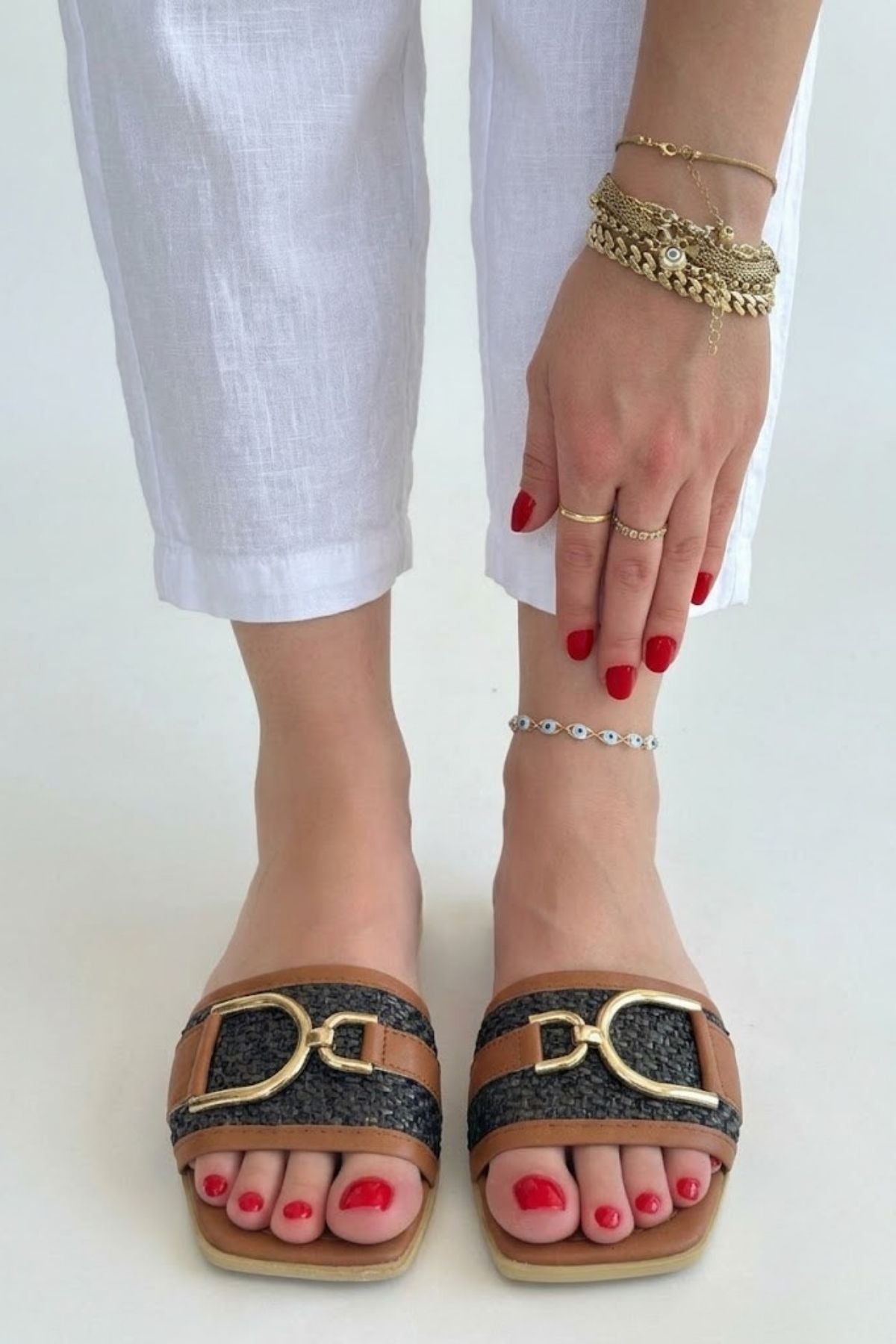 Pıer Kadın Siyah Hasır Dokulu Tokalı Terlik