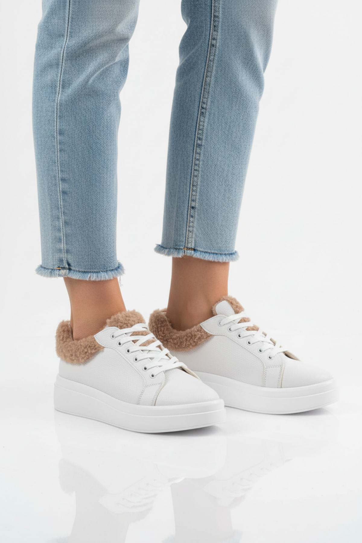 Maybe Kadın Tüylü Beyaz Spor Ayakkabı