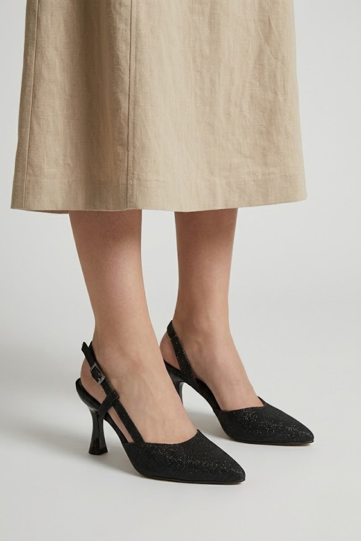 Minde Kadın Siyah Simli Topuklu Ayakkabı