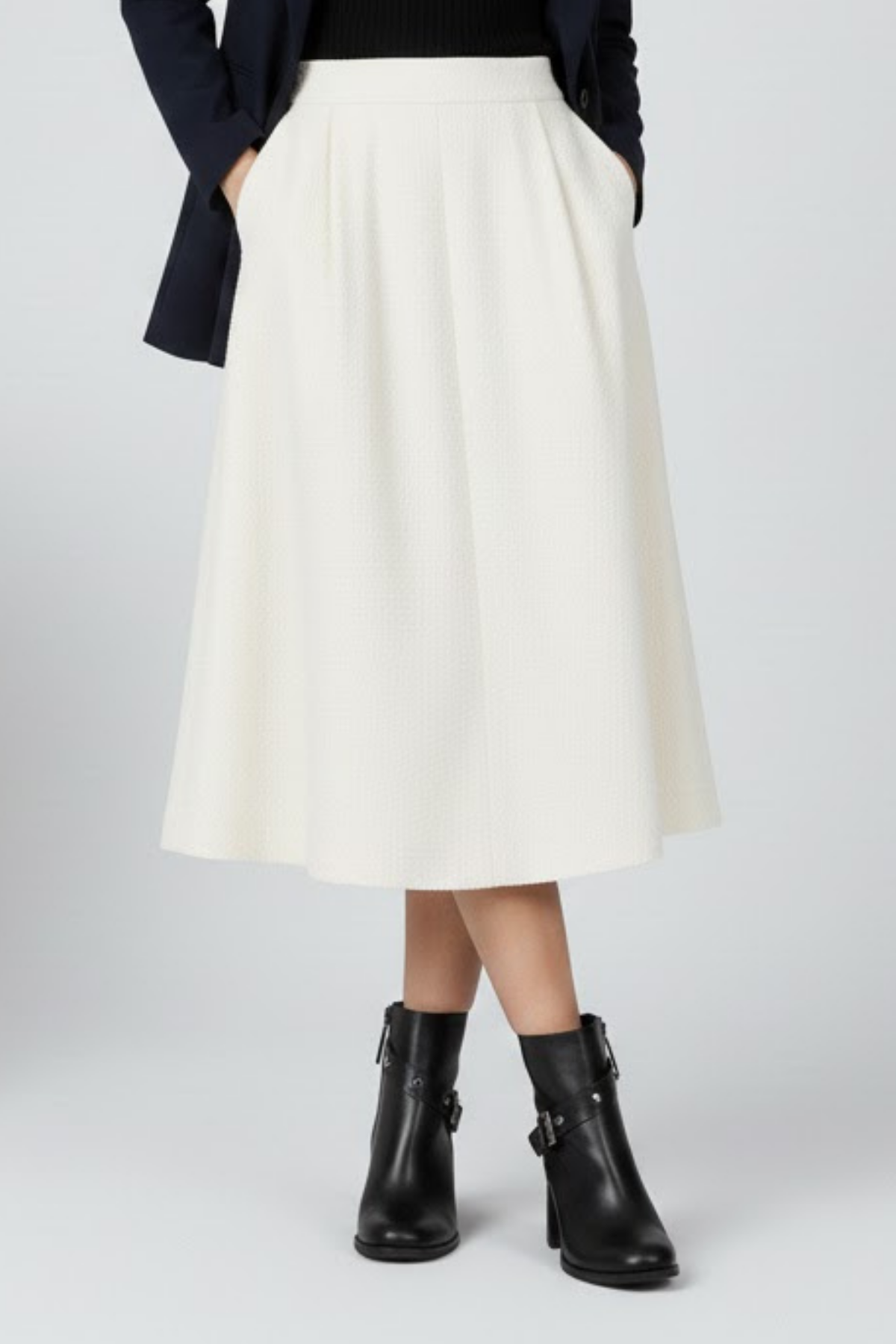 Potter Kadın Tokalı Kalın Topuklu Siyah Bot