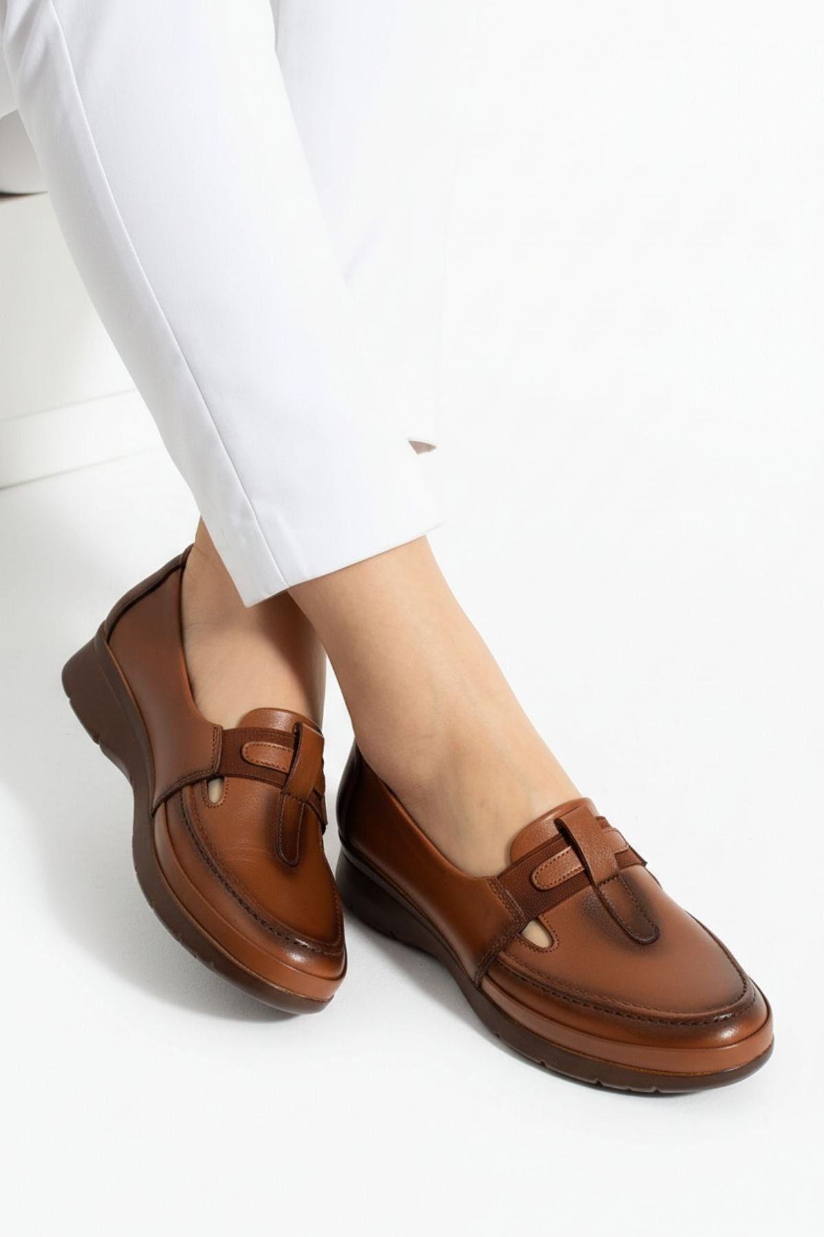 Adey Kadın Hakiki Deri Taba Günlük Ayakkabı