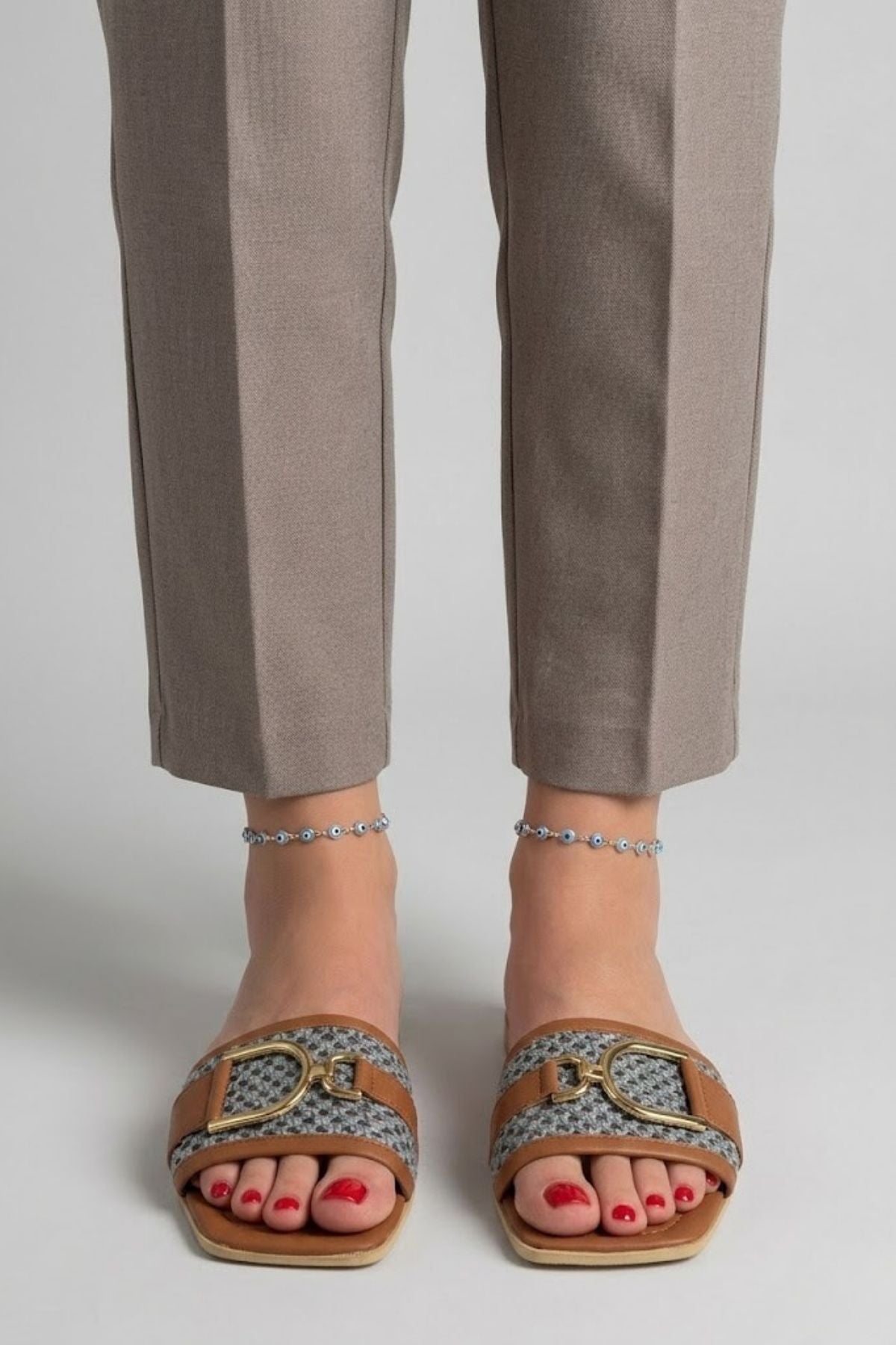 Pıer Kadın Taba Gri Hasır Dokulu Tokalı Terlik