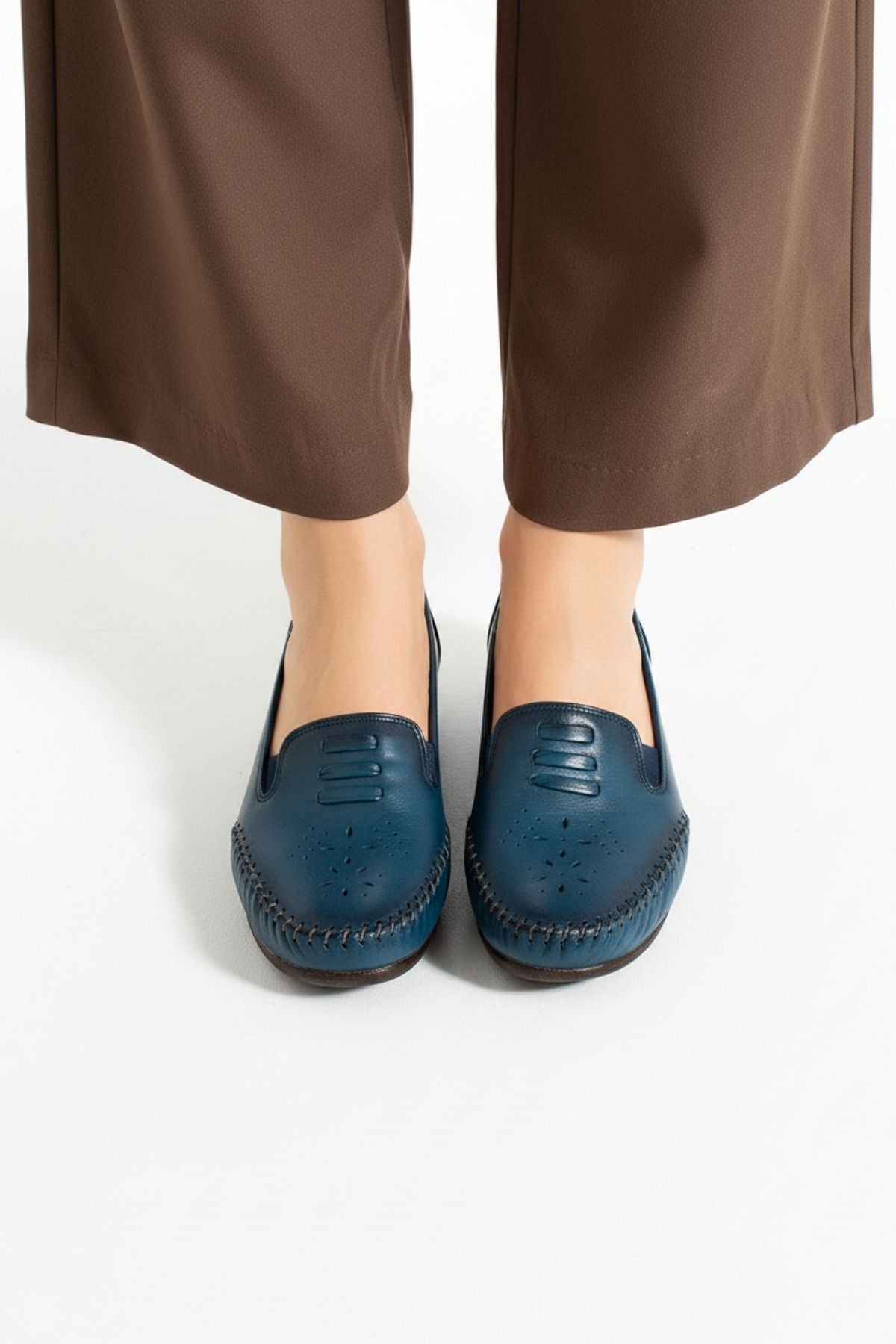 Near Kadın Hakiki Deri Mavi Günlük Ayakkabı