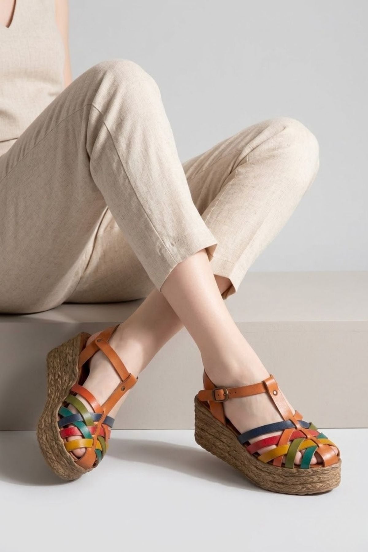 Nergan Taba Multi Hakiki Deri Dolgu Kadın Sandalet