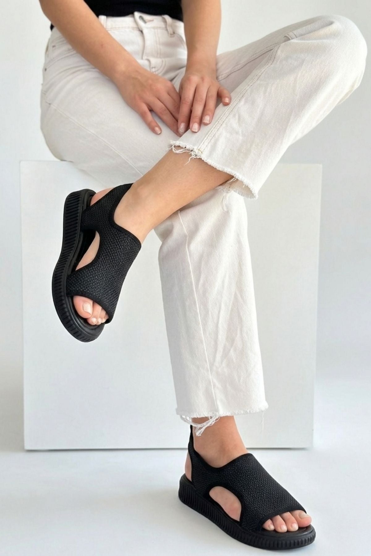 Wayi Kadın Siyah Hasır Sandalet