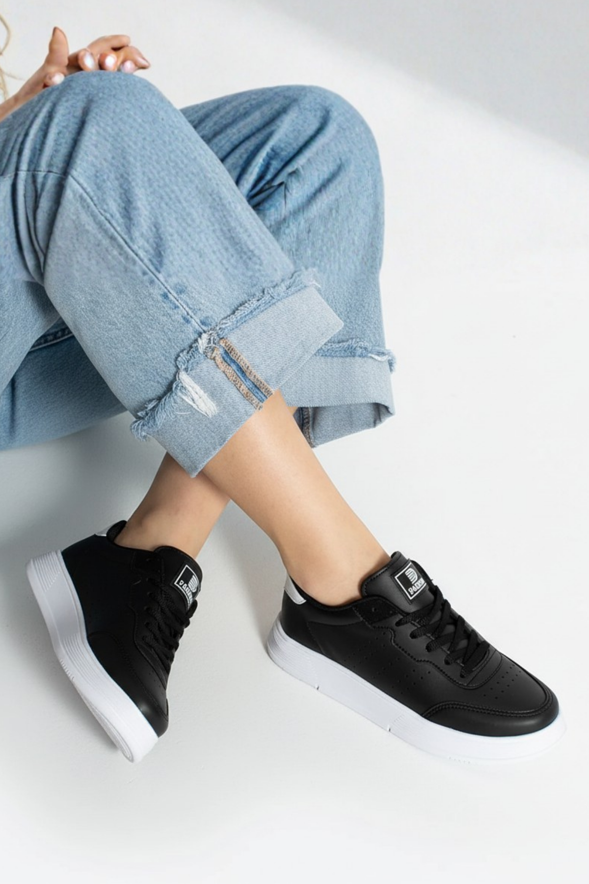 Feyen Kadın Siyah Beyaz Günlük Spor Ayakkabı