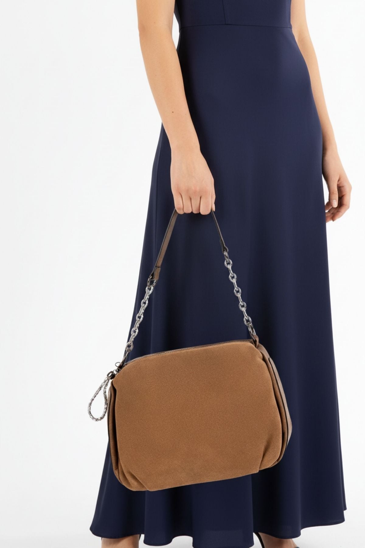 İnsigne Kadın Hakiki Süet Zincir Askılı Omuz Çantası ve Çapraz Çanta