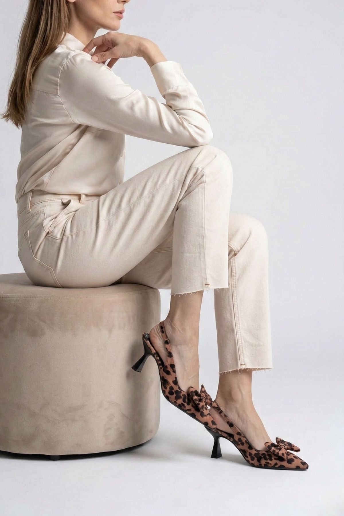 Solvia Kadın Leopar Fiyonklu Slingback Topuklu Ayakkabı