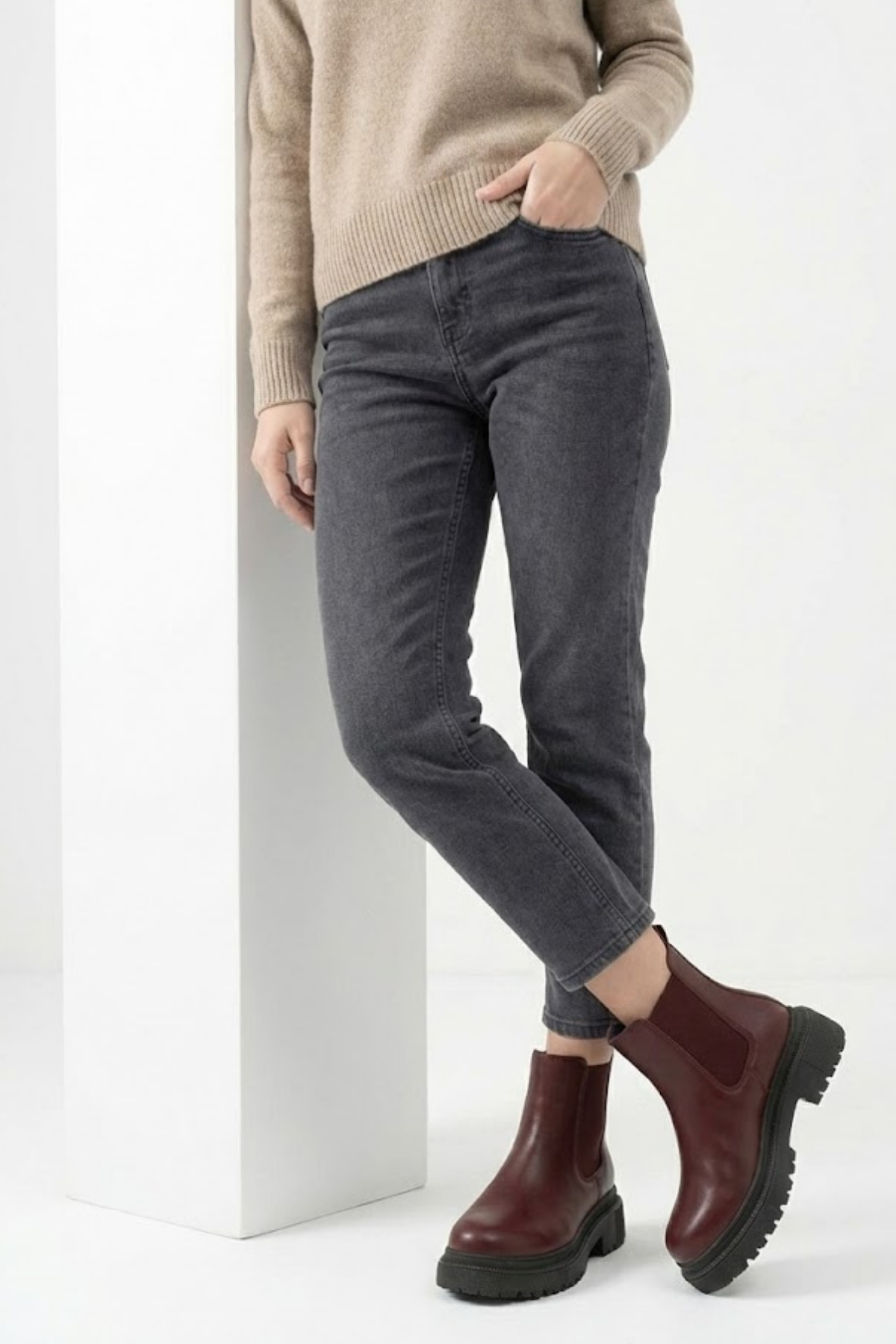 Nayliz Bordo Lastikli Günlük Kadın Bot