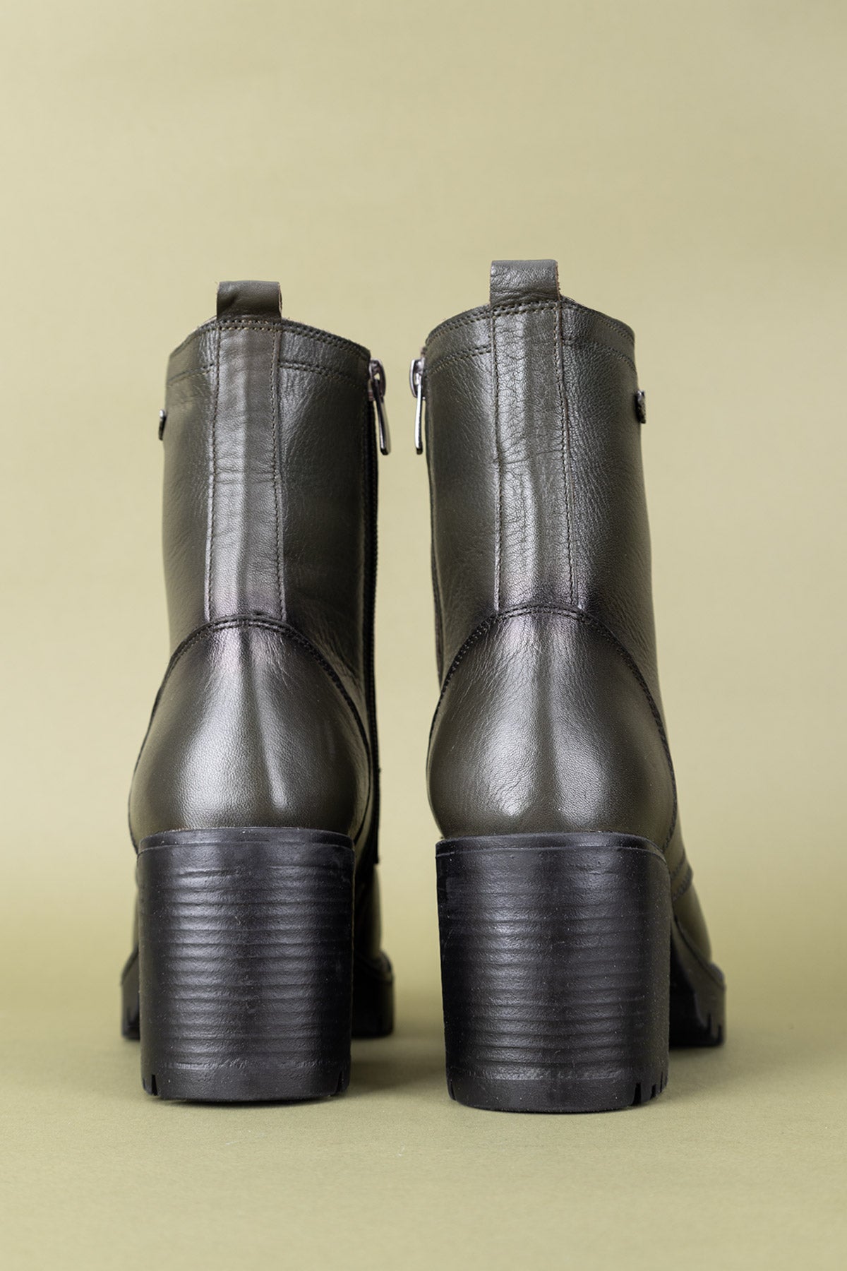 Galsu Kadın Hakiki Deri Yeşil Kalın Topuklu Bot