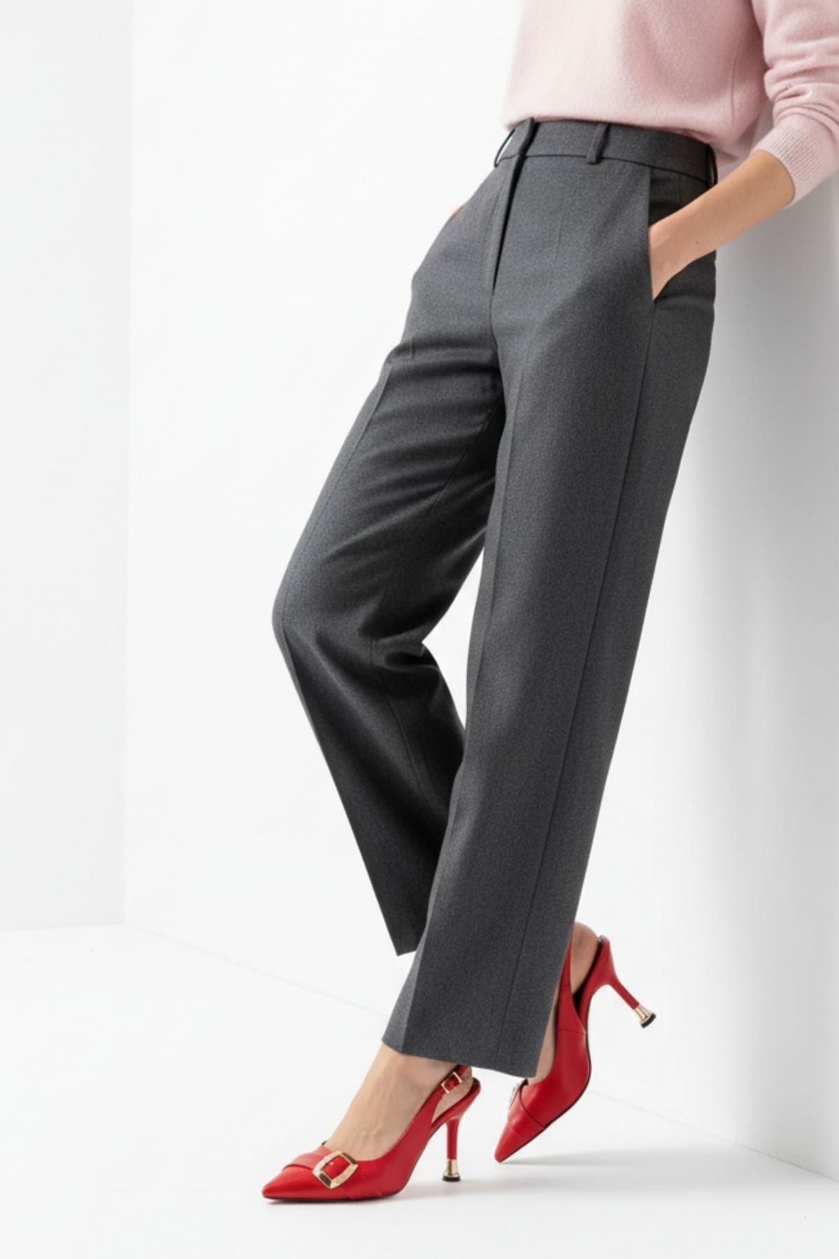 Henkate Kırmızı Günlük Arkası Açık Topuklu Ayakkabı