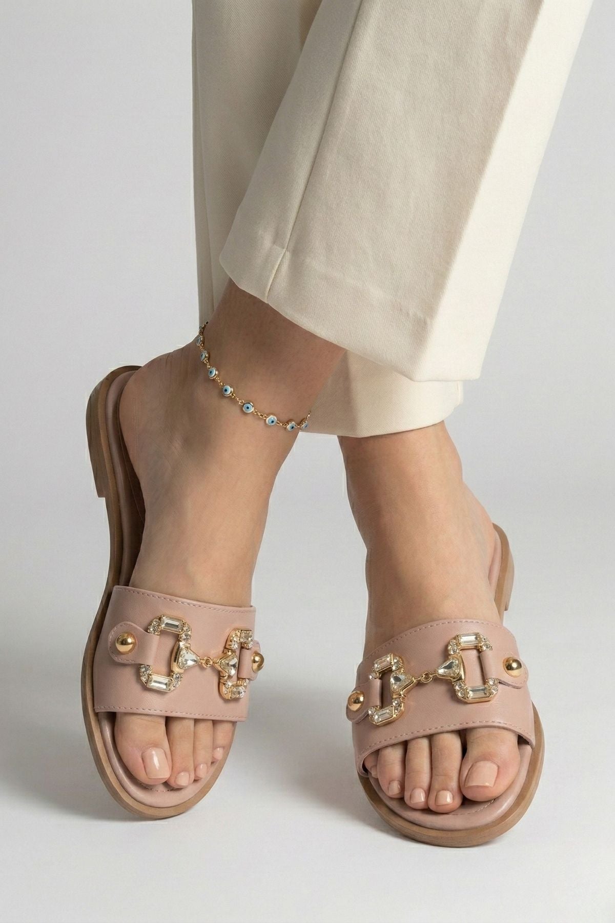 Toha Kadın Pudra Tokalı Terlik