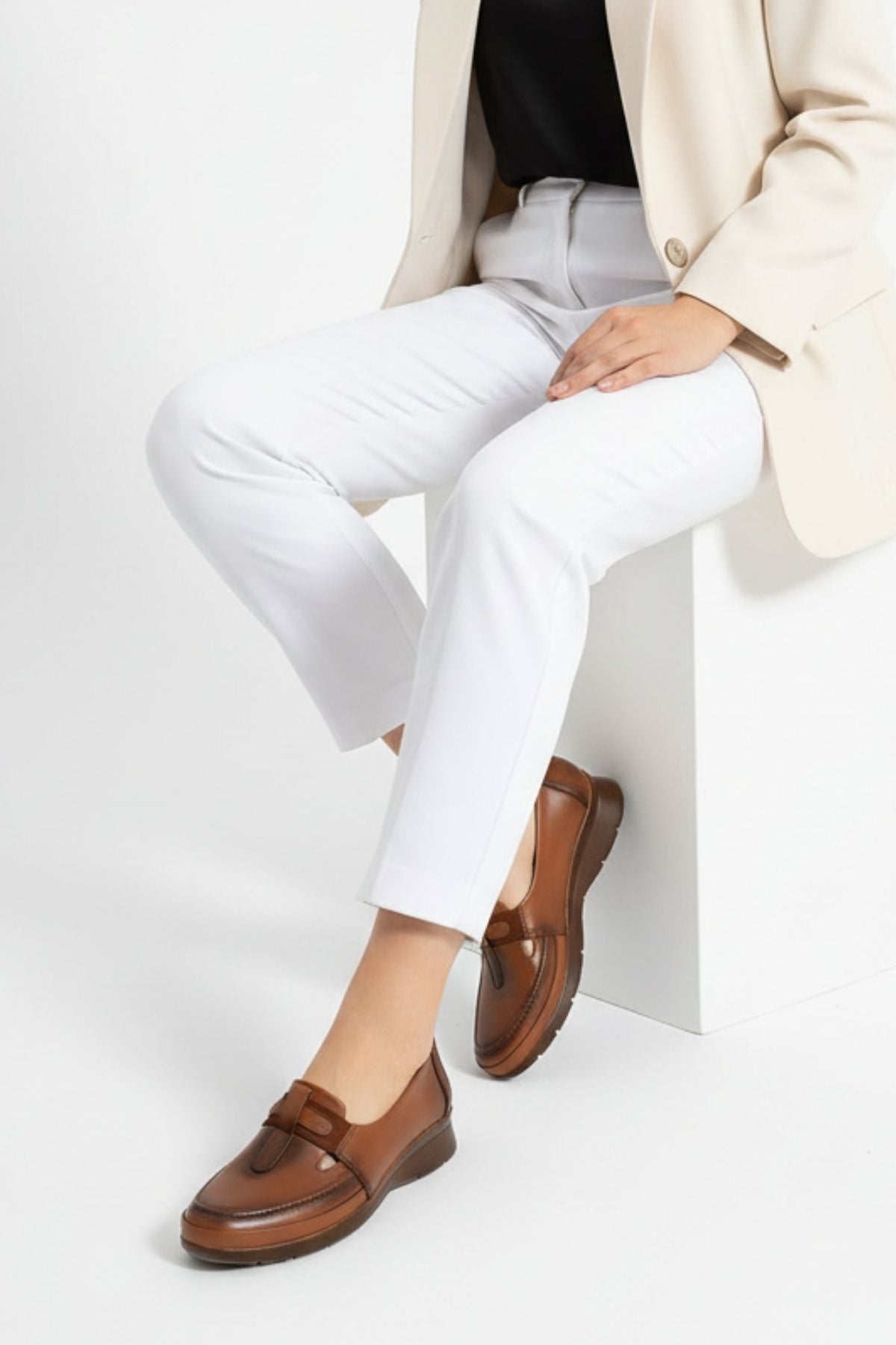 Adey Kadın Hakiki Deri Taba Günlük Ayakkabı