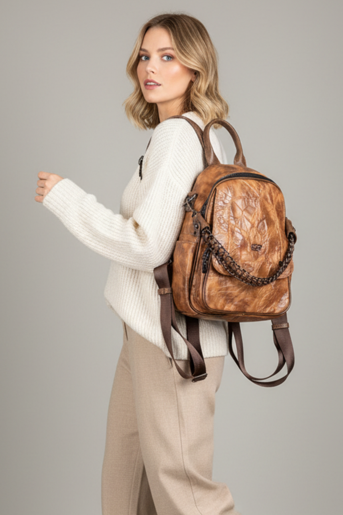 Subset Kadın Zincir Detaylı Sırt Çantası