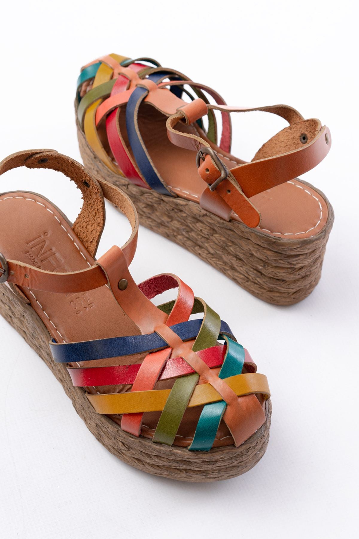 Nergan Taba Multi Hakiki Deri Dolgu Kadın Sandalet