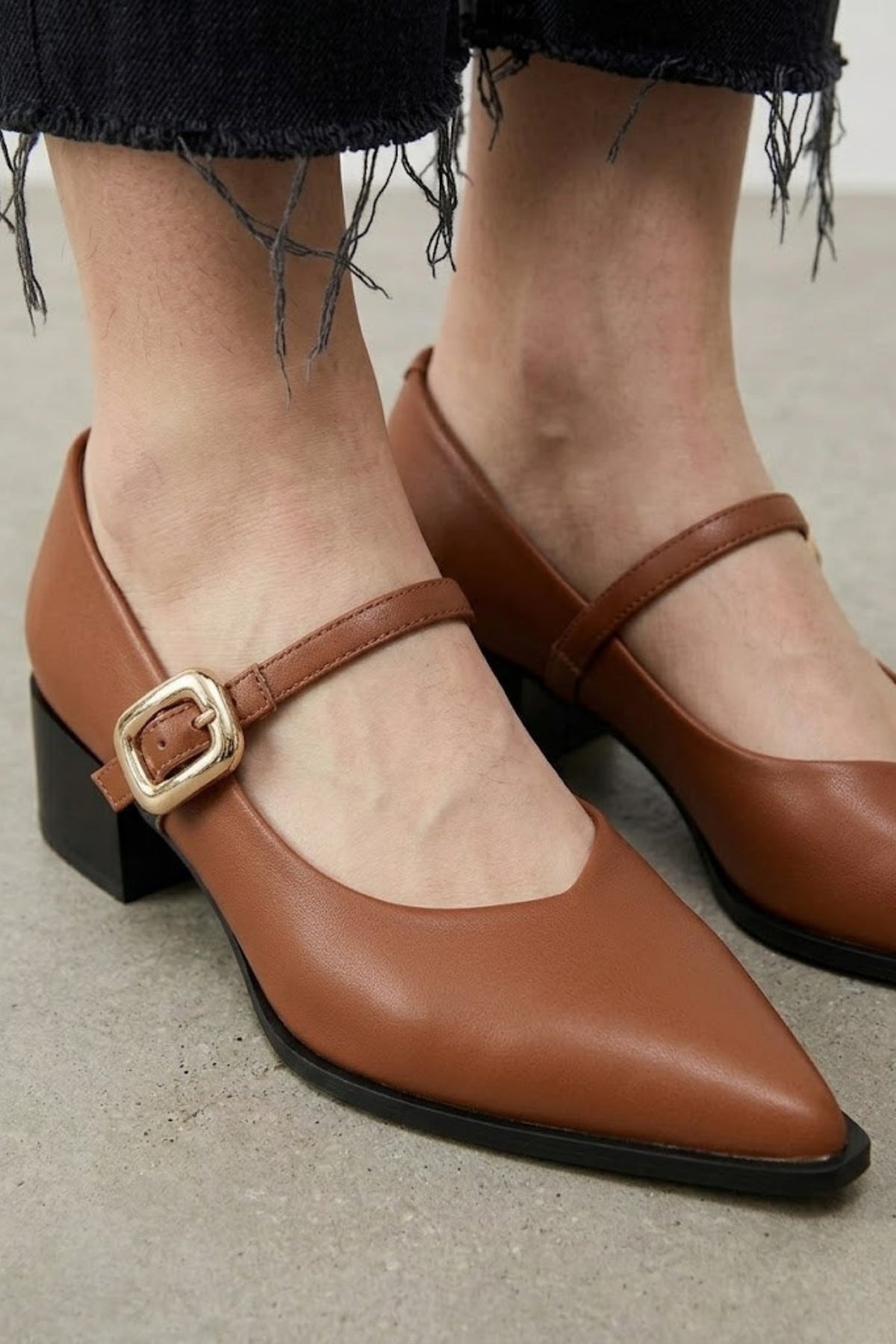 Galye Kadın Taba Kemerli Topuklu Ayakkabı