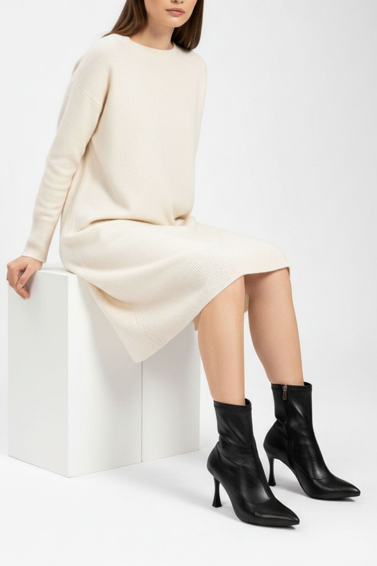 Orjen Kadın Siyah Streç Detaylı Topuklu Bot