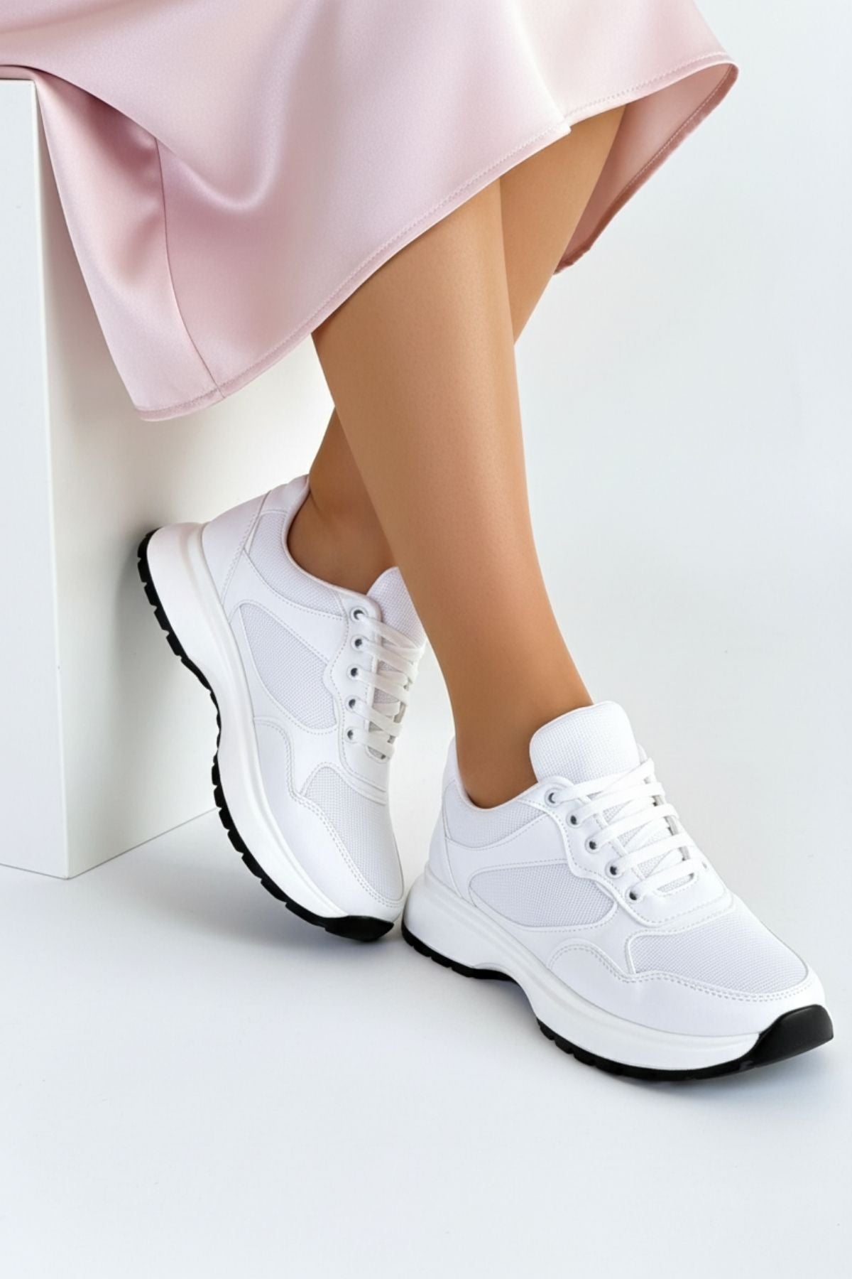 Slar Kadın Beyaz Bağcıklı Spor Ayakkabı