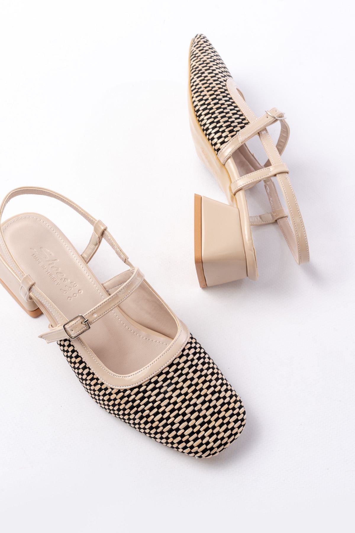 Larknu Bej Desenli Arkası Açık Günlük Kadın Sandalet