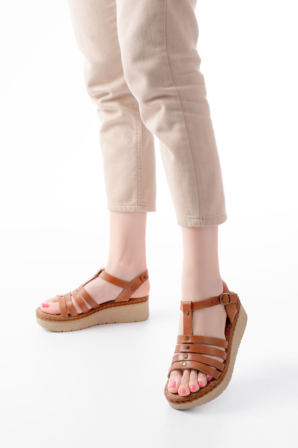 Zülfüar Taba Hakiki Deri Taban Kadın Sandalet