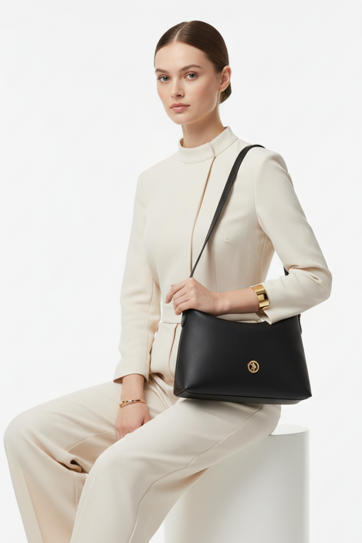 U.S. Polo Assn. Lakun Kadın Omuz Çantası US24632