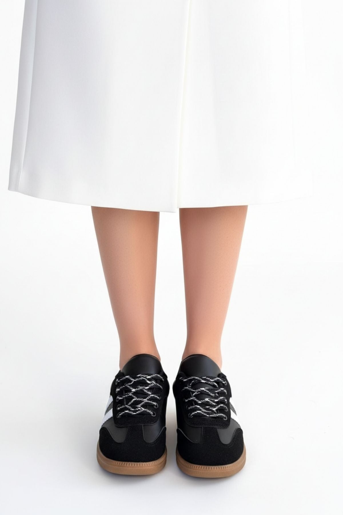 Zerti Kadın Siyah Bağcıklı Spor Ayakkabı