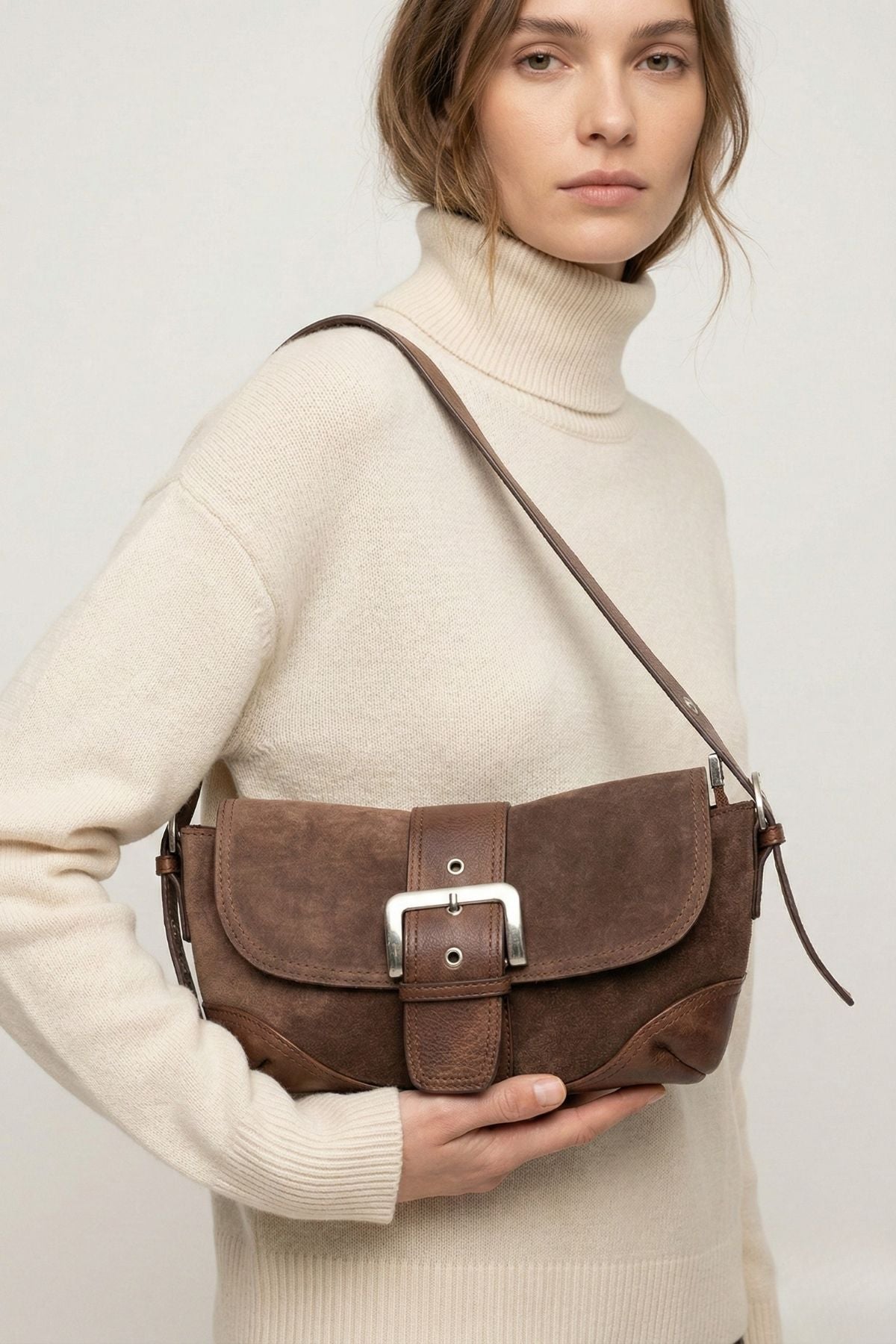 Ourea Kadın Hakiki Süet Omuz Çantası