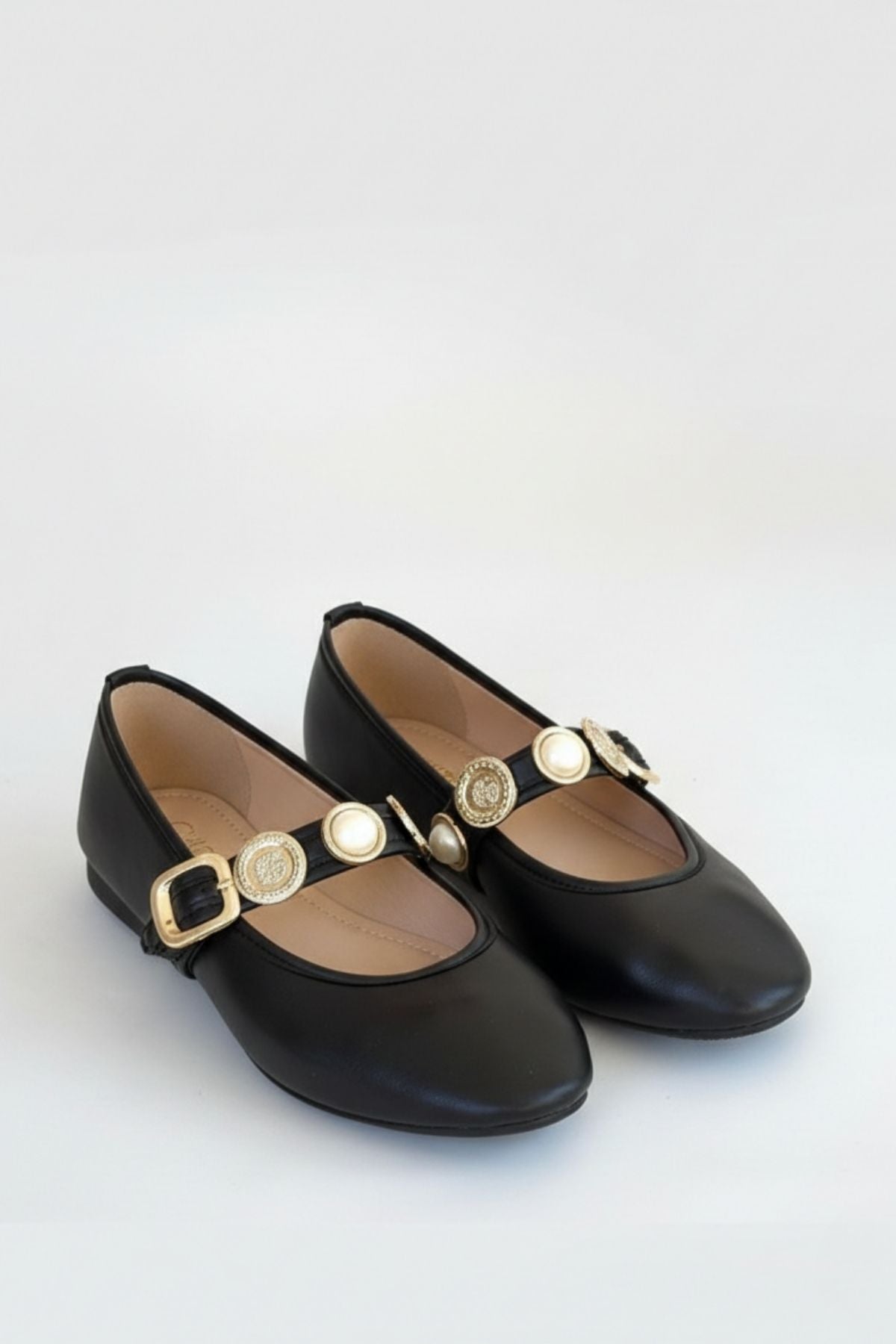 Atnis Kadın Siyah Düğme Tokalı Babet Ayakkabı
