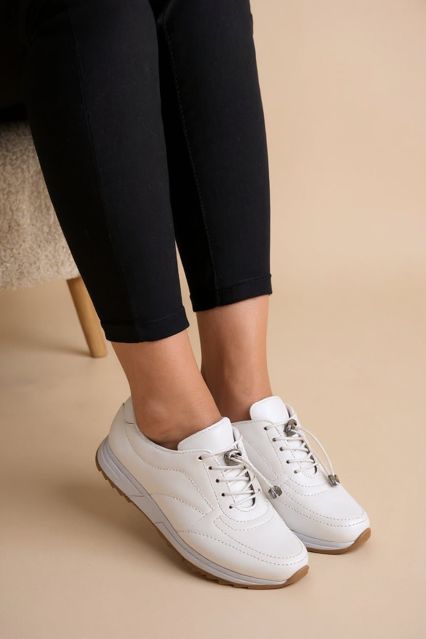 Finna Kadın Beyaz Bağcıklı Spor Ayakkabı
