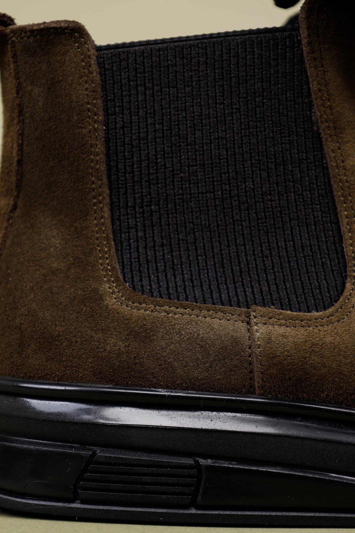 Vestan Kadın Hakiki Süet Deri Elastik Bantlı Haki Bot