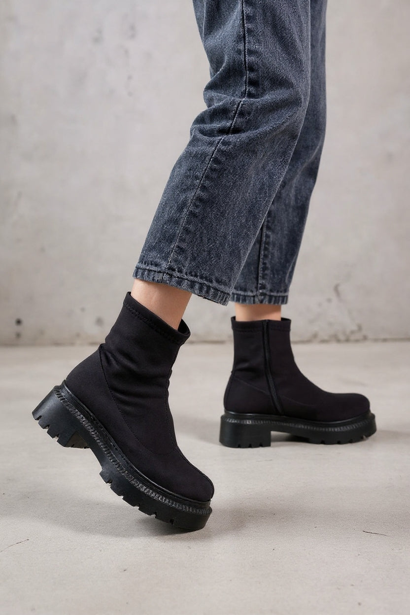 Tancez Siyah Dalgıç Fermuarlı Kadın Bot