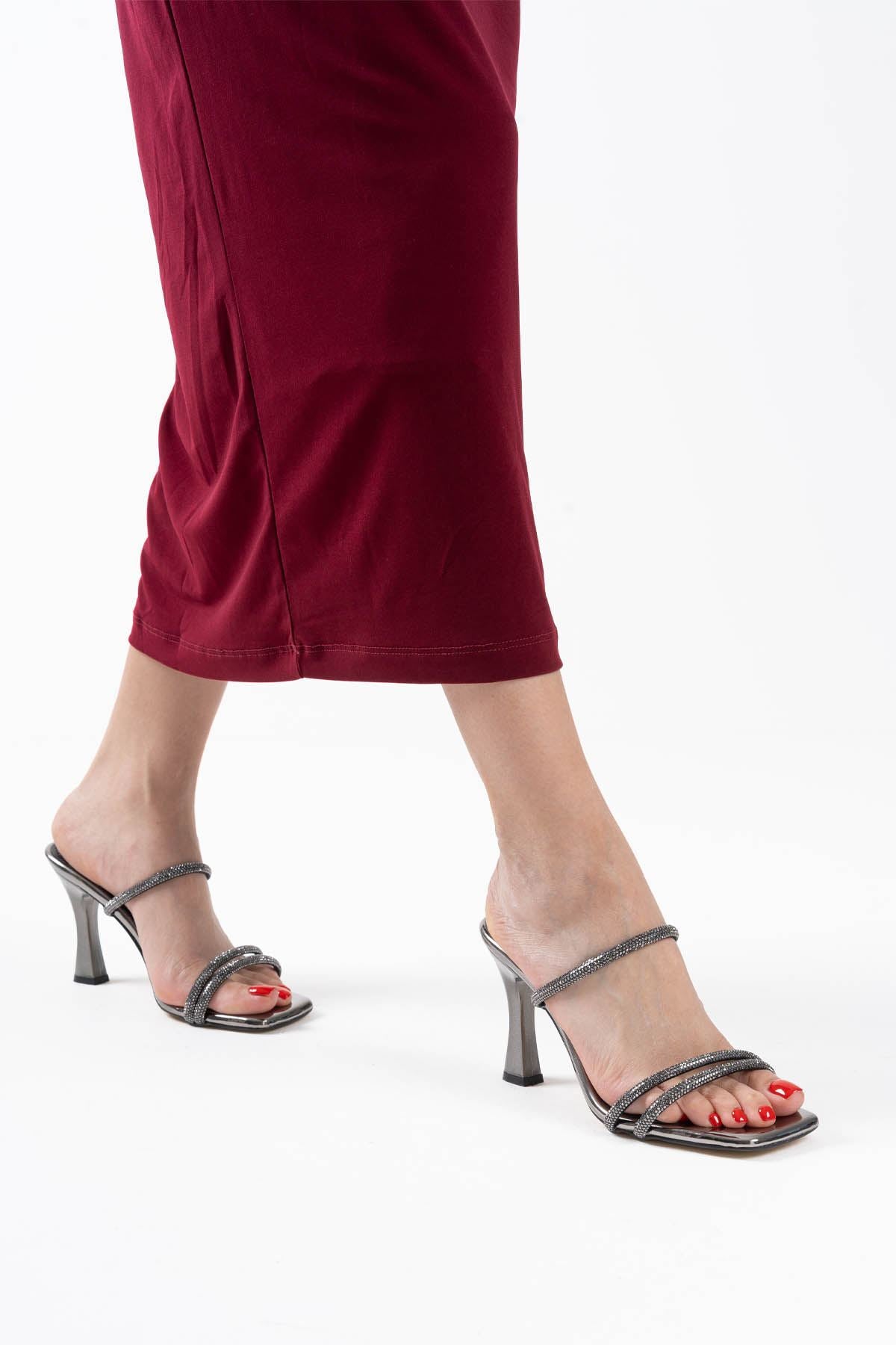 Alvina Kadın Füme Ayna Taşlı Topuklu Abiye Ayakkabı