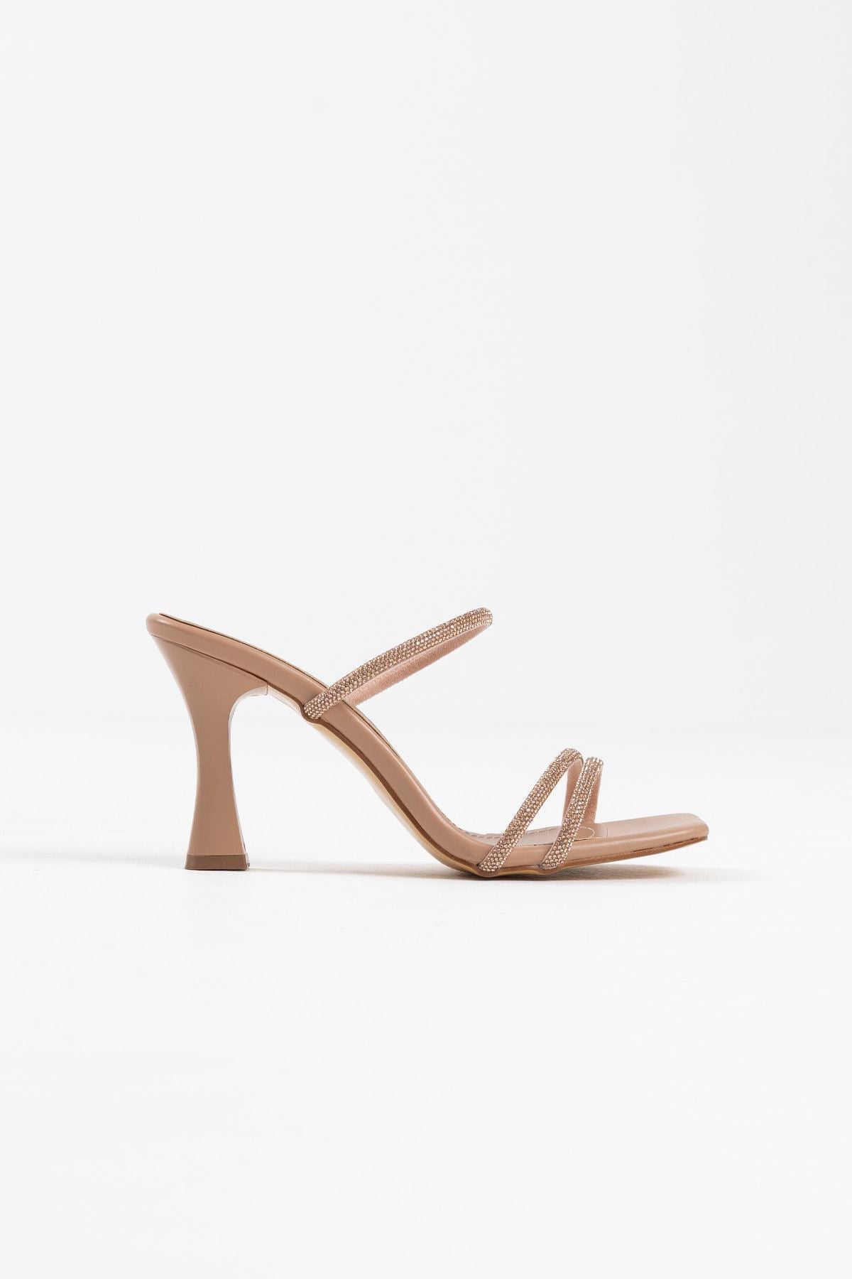 Alvina Kadın Nude Taş İşlemeli Bantlı İnce Topuklu Abiye Ayakkabı