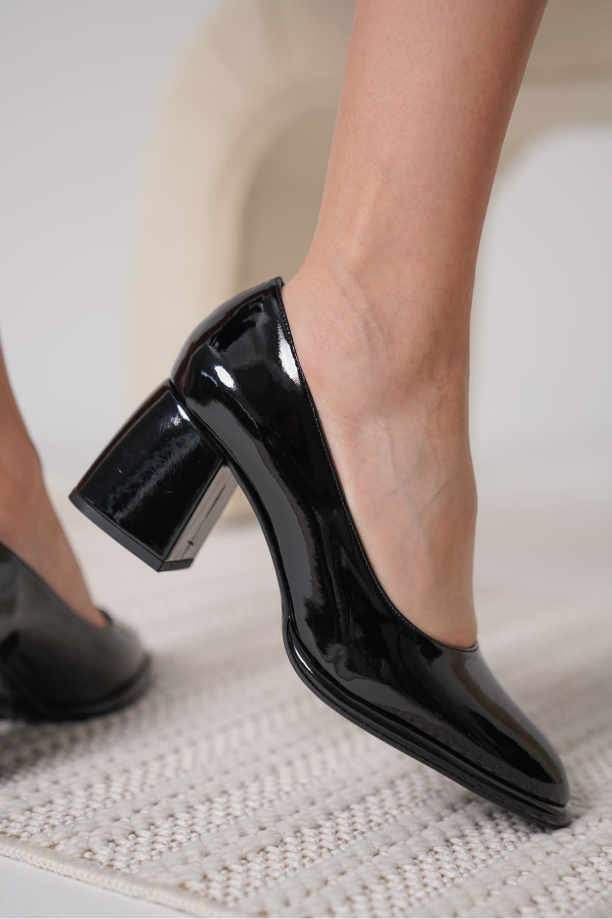Candie Siyah Rugan Kadın Stiletto Ayakkabı