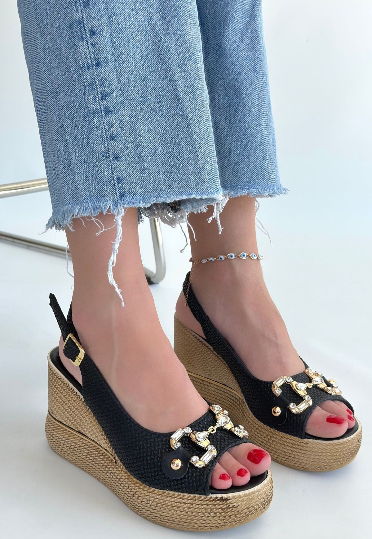 Caver Kadın Siyah Dolgu Topuk Sandalet