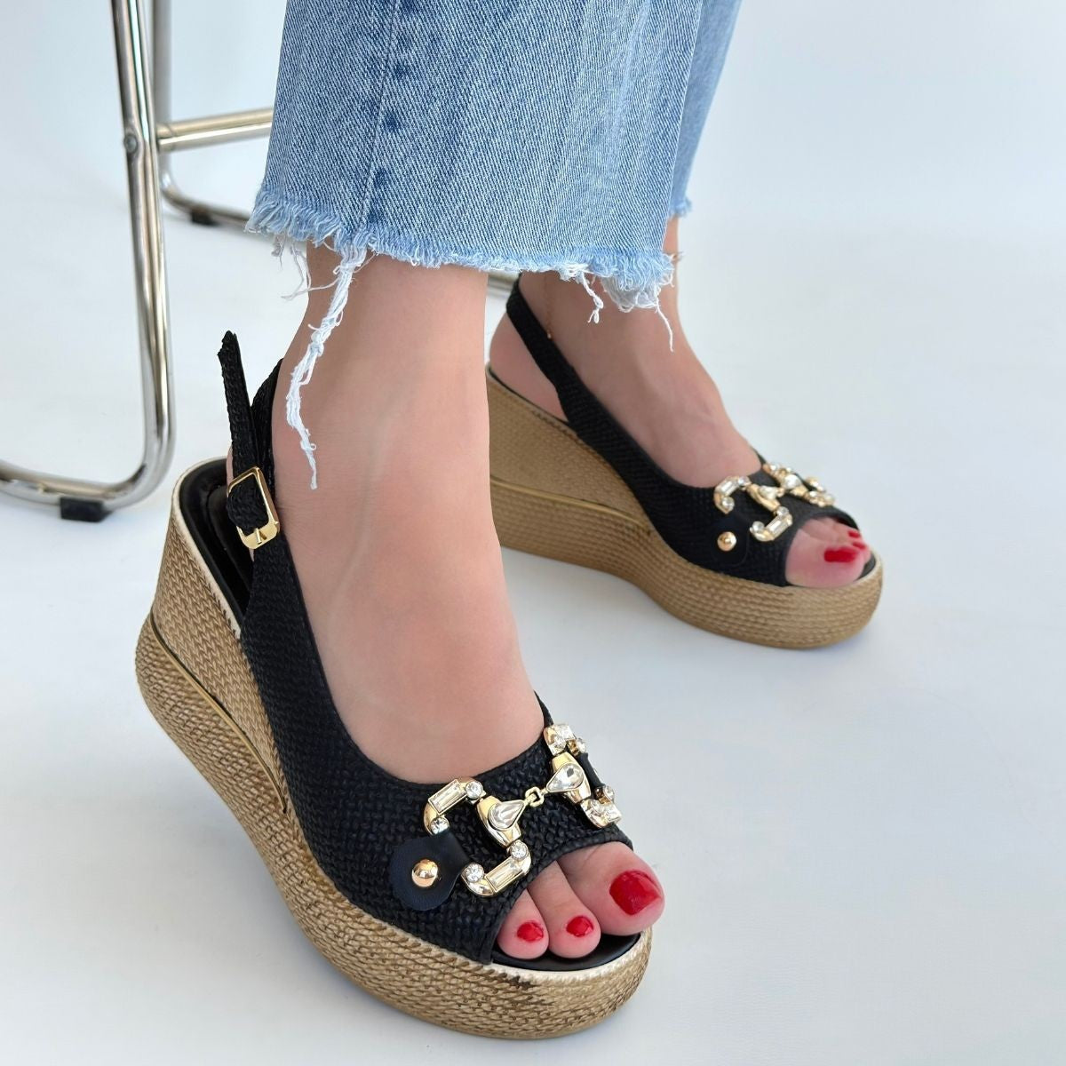 Caver Kadın Siyah Dolgu Topuk Sandalet