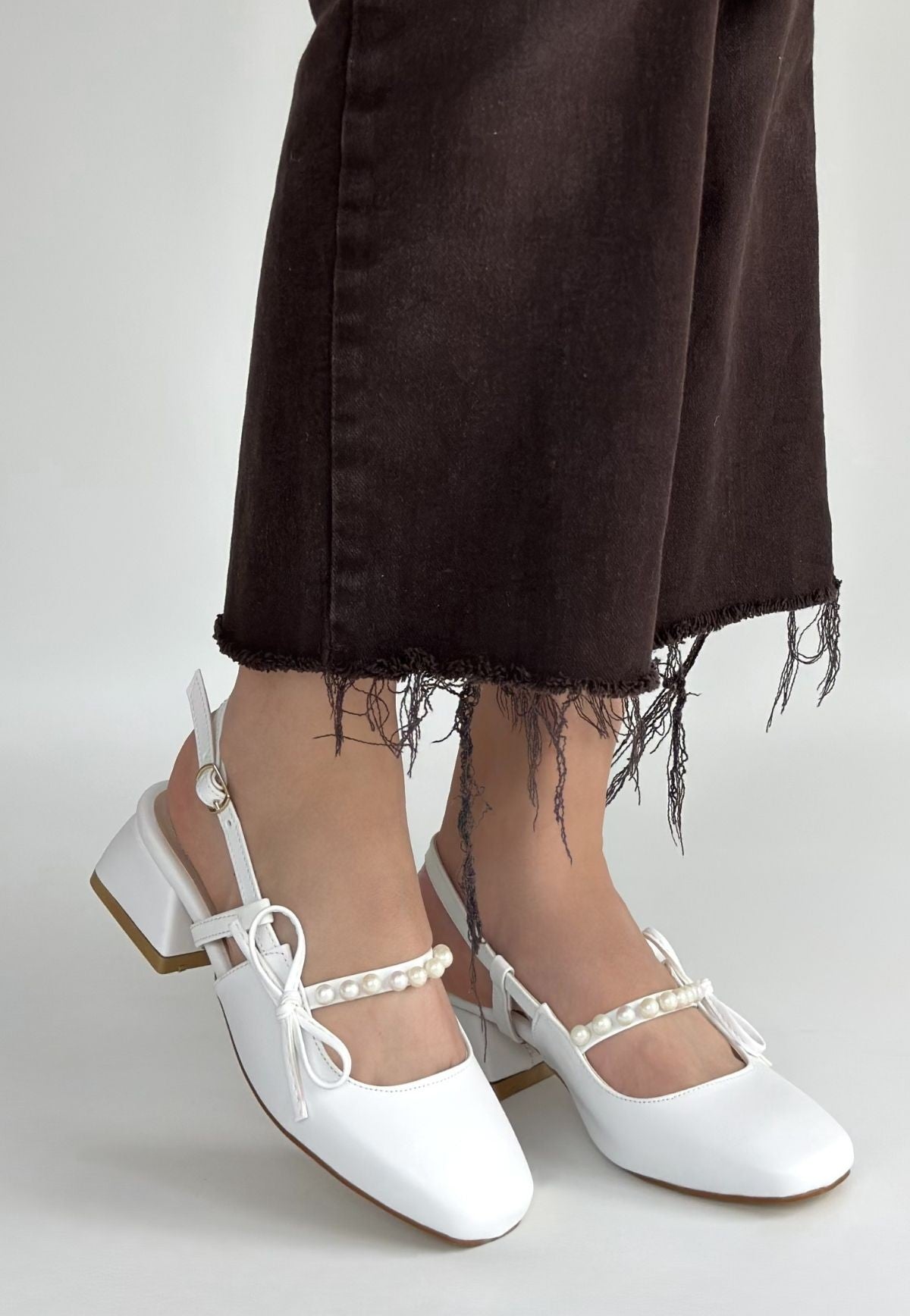 Ceyda Beyaz Cilt Topuklu Ayakkabı