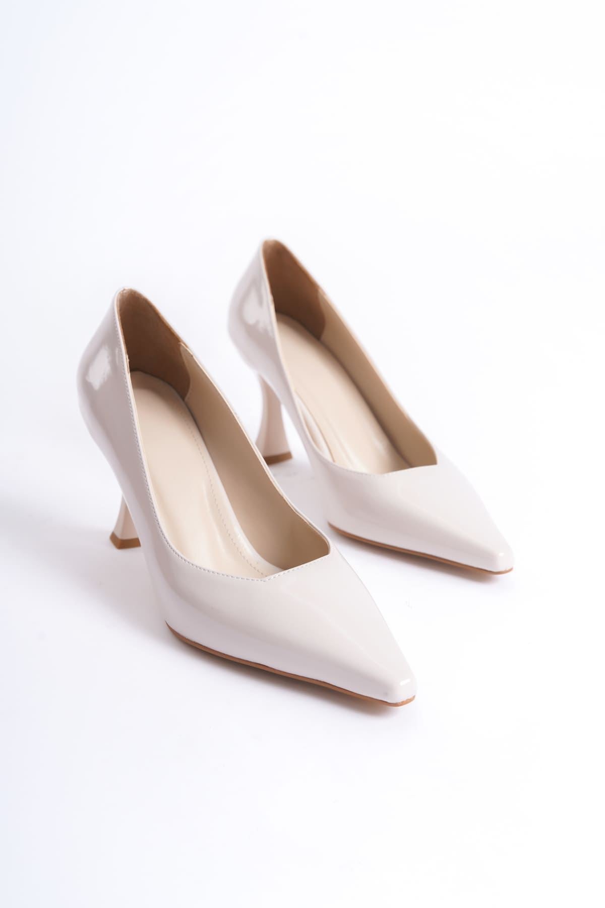 Cordelia Kadın Bej Rugan Stiletto